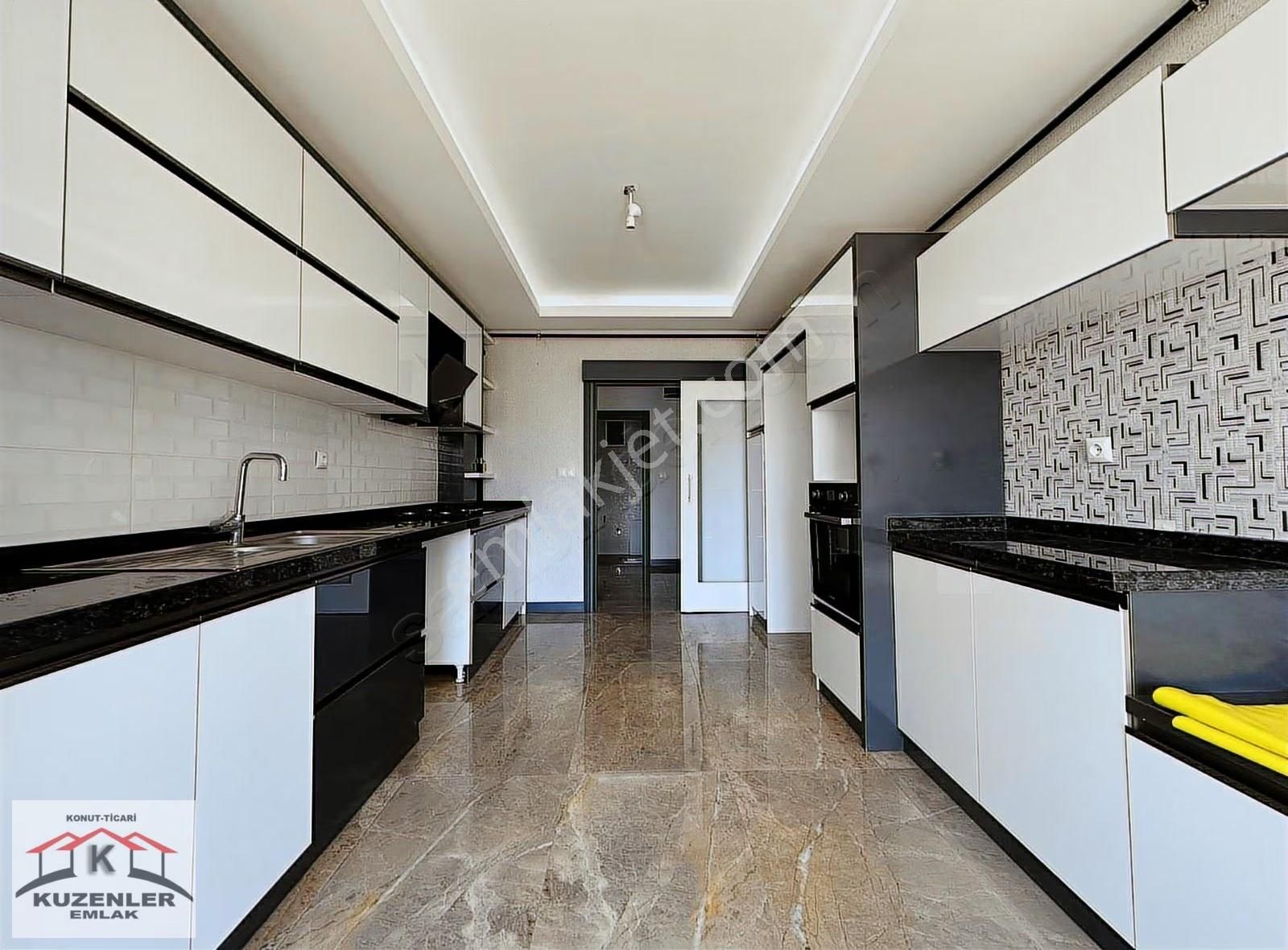 Kuzenler'dn Pursakların Kalbi_200m2 G.odası K.garaj Güney 9kat 4 - Görsel 21