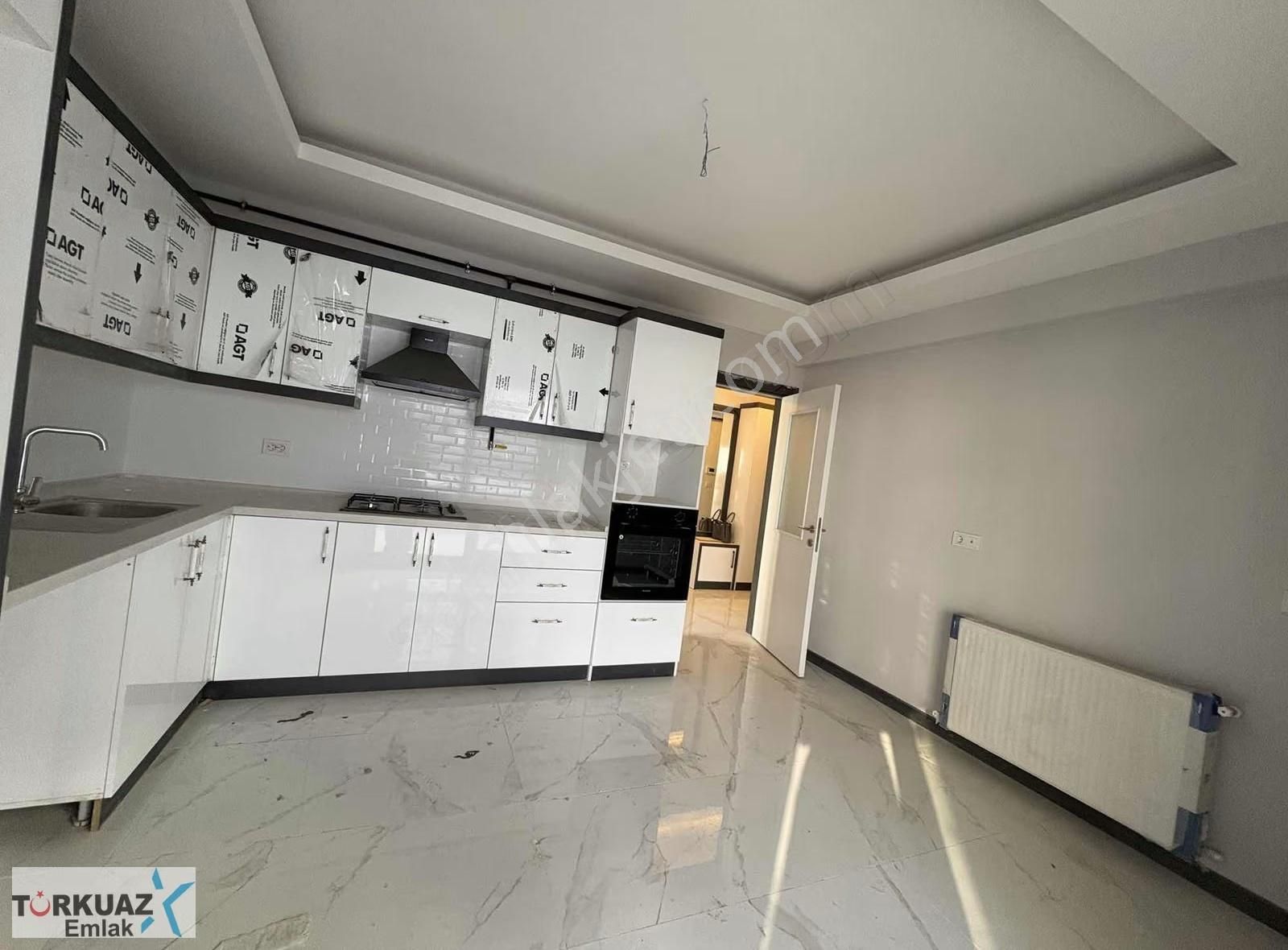 Muratbey Bulvar Arka Sokak 2+1 Havuzlu Kiralık - Görsel 2