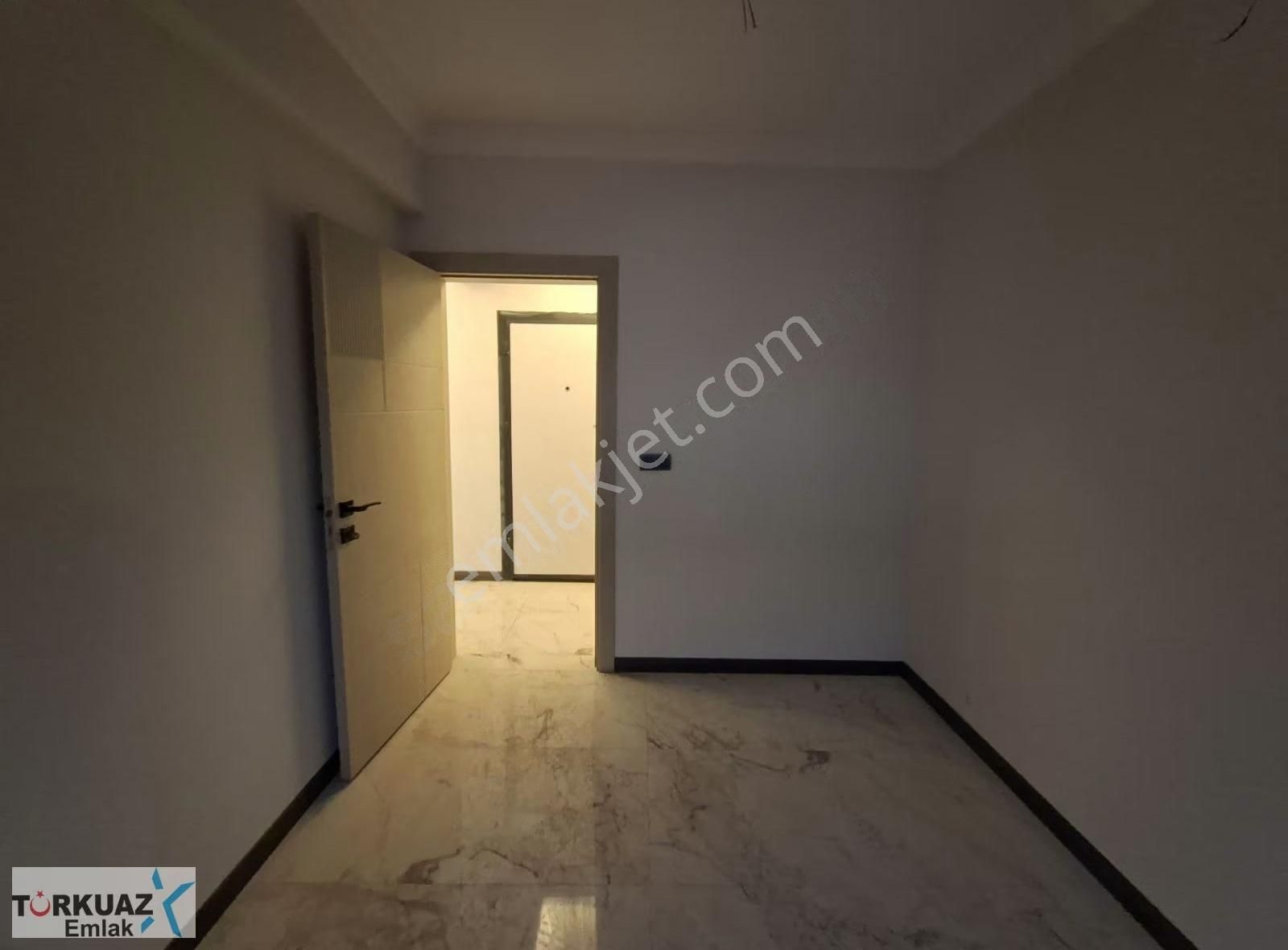 Koruluk'ta Sıfır Kapalı Mutfaklı Geniş 2+1 Fiyat Düştü - Görsel 9