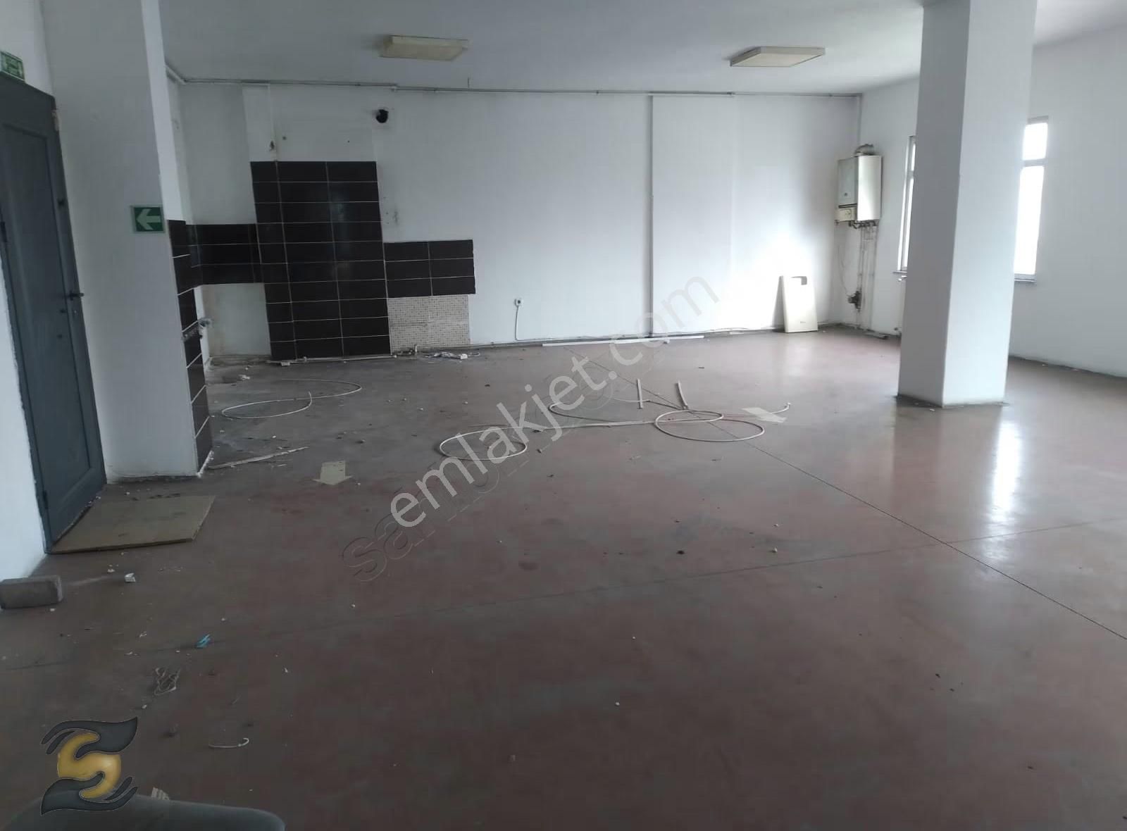 E5'e 500 Metre Mesafede 400 M2 İmalathaneye Uygun Atölye !! - Görsel 9