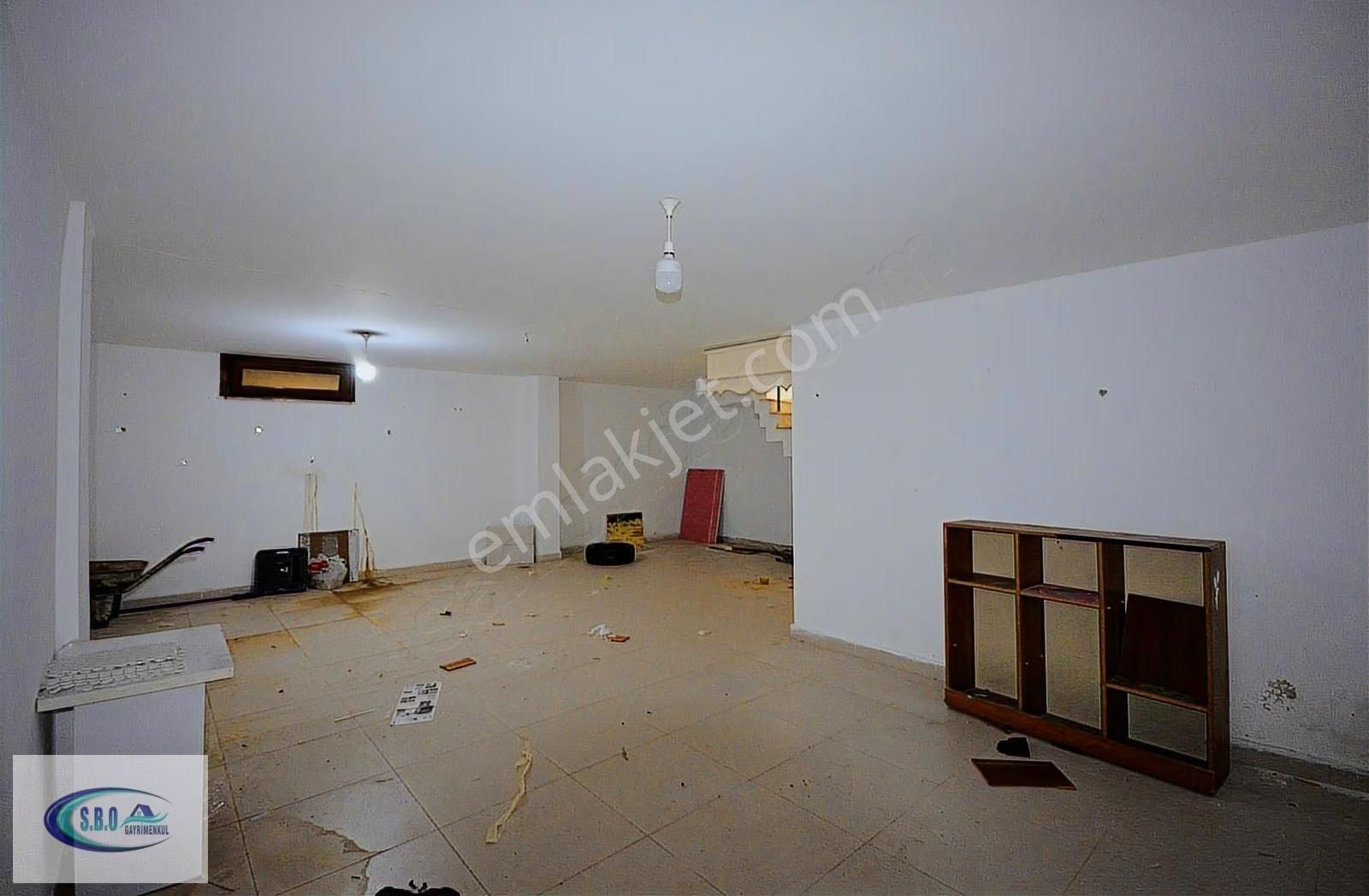 Kiralık Cadde Üzerinde 130 Mk. Depolu Dükkan - Görsel 2