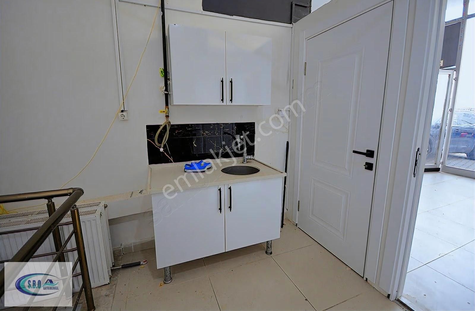 Kiralık Cadde Üzerinde 130 Mk. Depolu Dükkan - Görsel 12