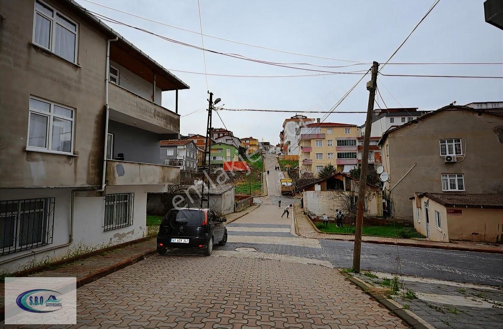 Veysel Karani Mah. Kiralık Sobalı 90 Mk. Ara Kat Daire - Görsel 13