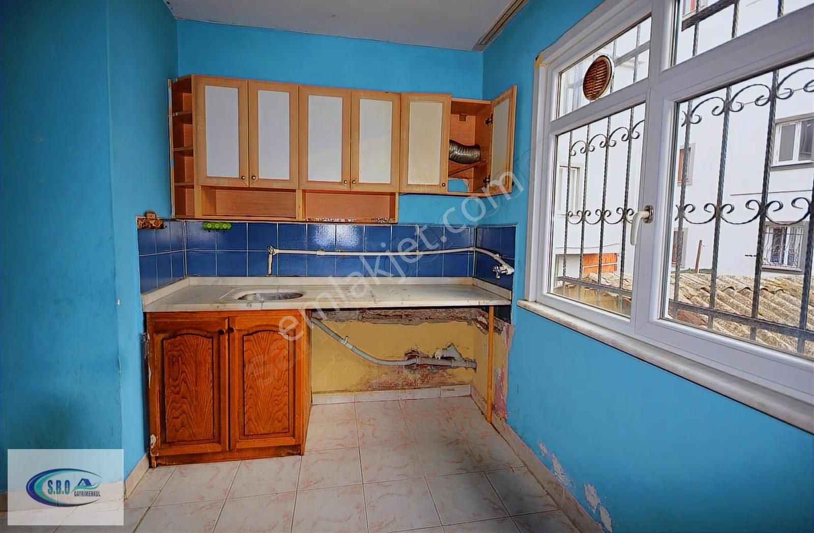 Veysel Karani Mah. Kiralık Sobalı 90 Mk. Ara Kat Daire - Görsel 20