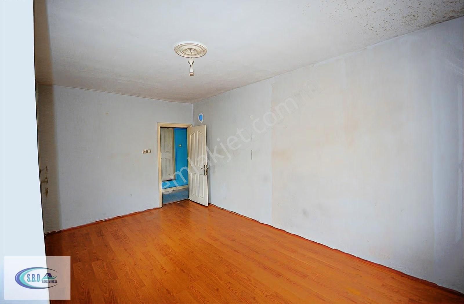 Veysel Karani Mah. Kiralık Sobalı 90 Mk. Ara Kat Daire - Görsel 9