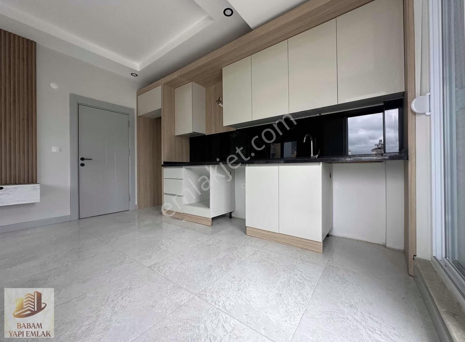 Sütçüler Caddesinde Havuzlu Katta Ultra Lüx 1+1 Daire - Görsel 16