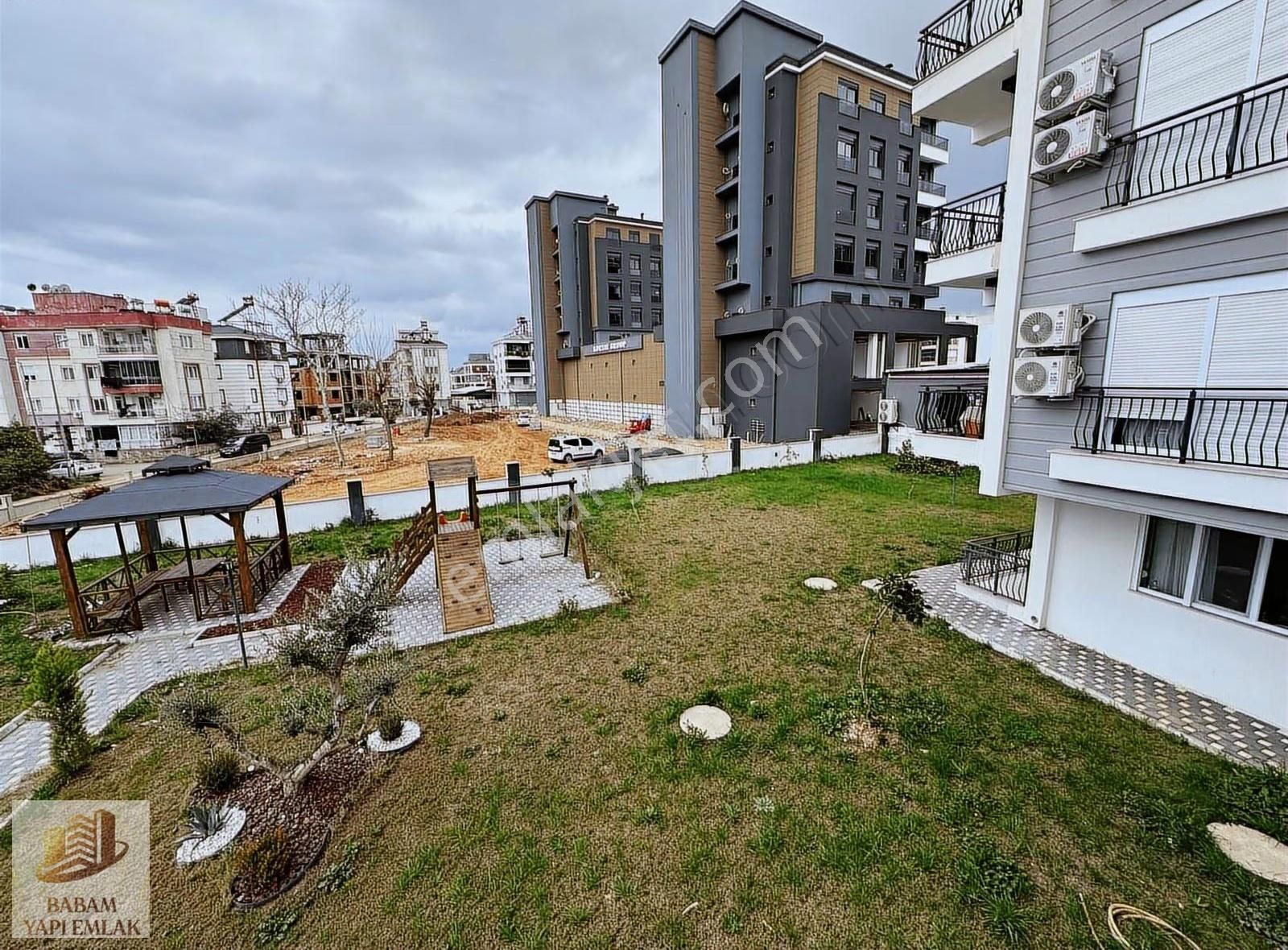 Sütçüler Caddesinde Havuzlu Katta Ultra Lüx 1+1 Daire - Görsel 20