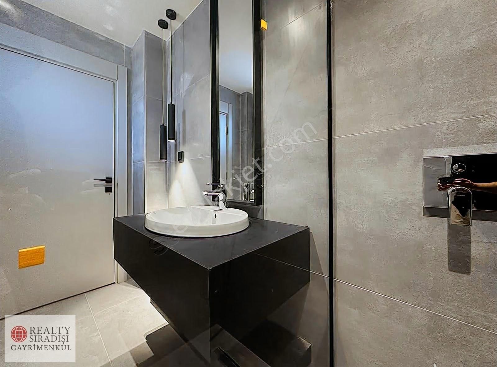 Havaalanı Ve Şehir Merkezi Yakını Eşyalı Kiralık 1+1 Lüx Daire - Görsel 17