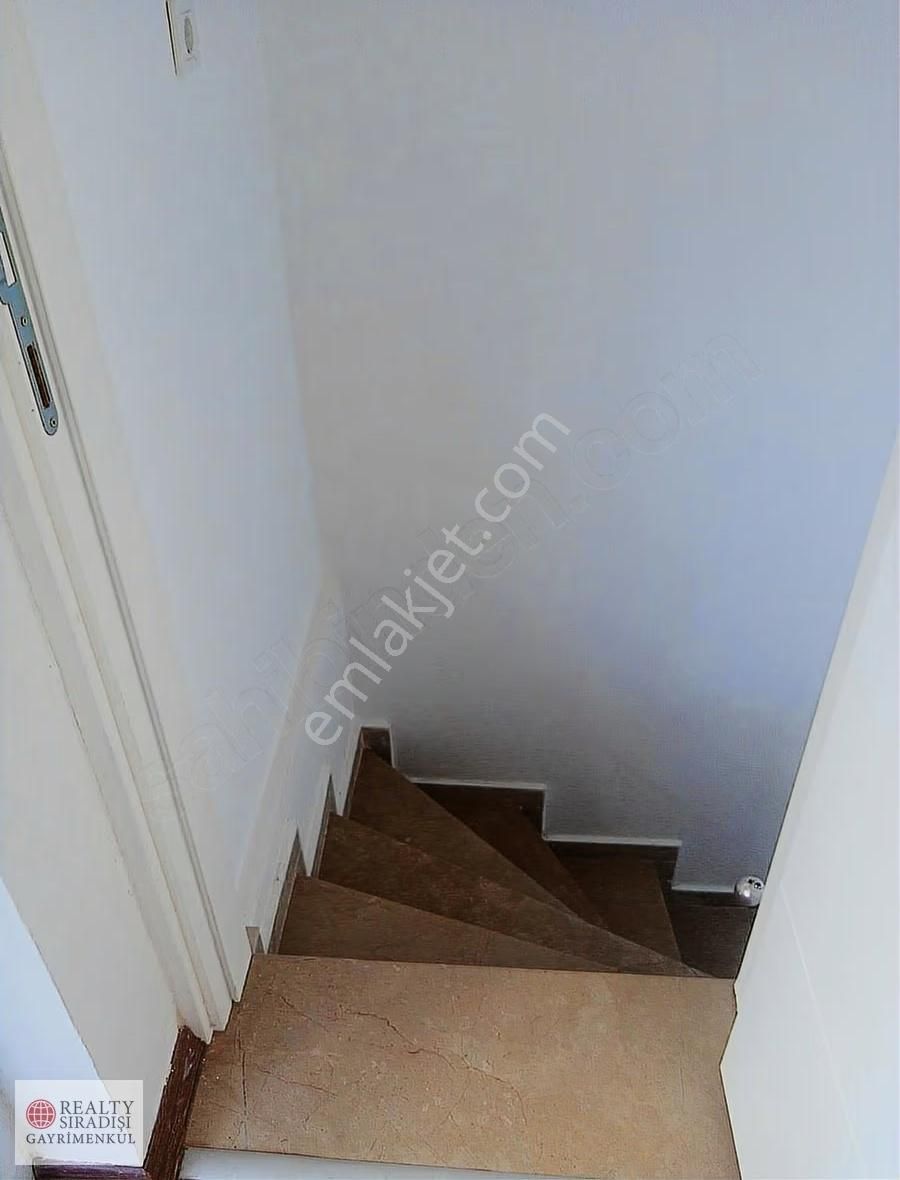 Sıradışından Konyaaltı Hurma Mah. Satılık Sitede Eşyalı Daire - Görsel 2