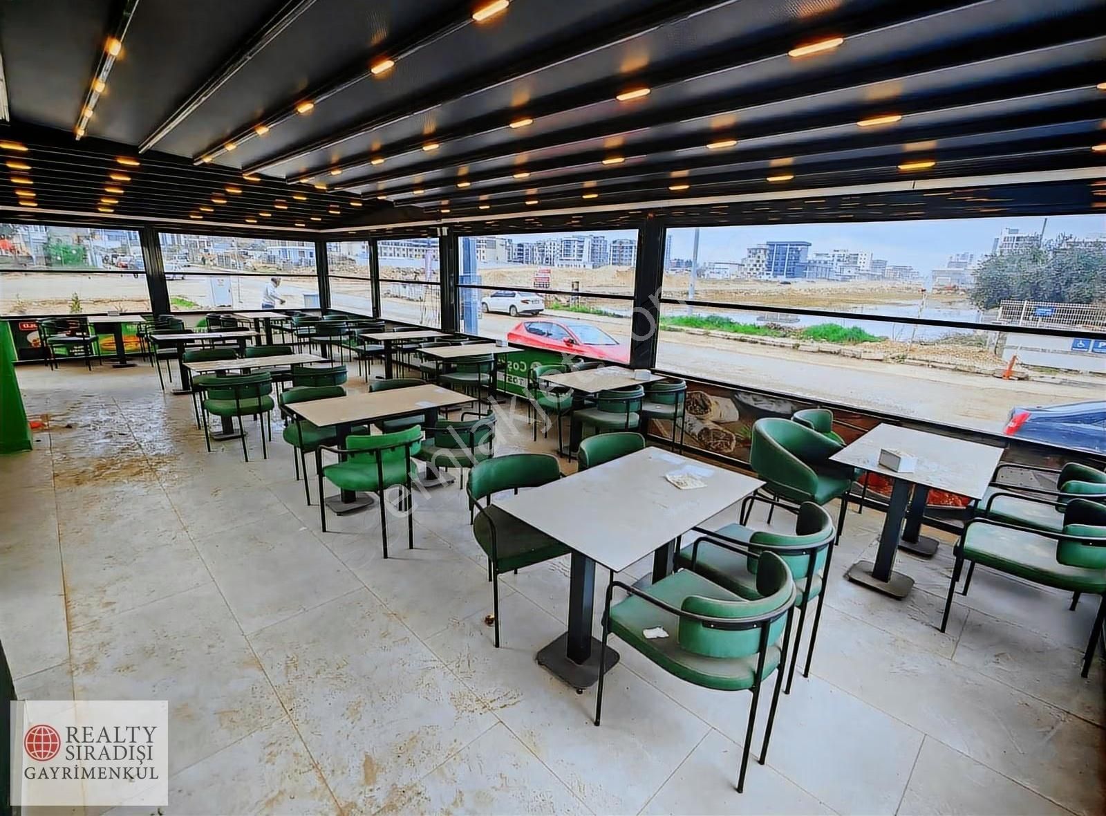 Altıntaş 40lık Yola Köşebaşı | Otoparklı | Bacalı Kiralık Dükkan - Görsel 2