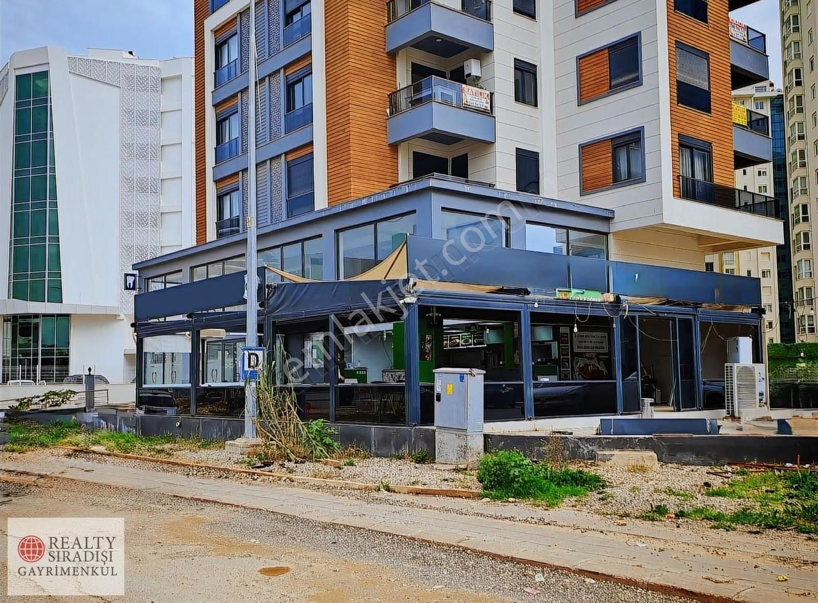 Altıntaş 40lık Yola Köşebaşı | Otoparklı | Bacalı Kiralık Dükkan - Görsel 15
