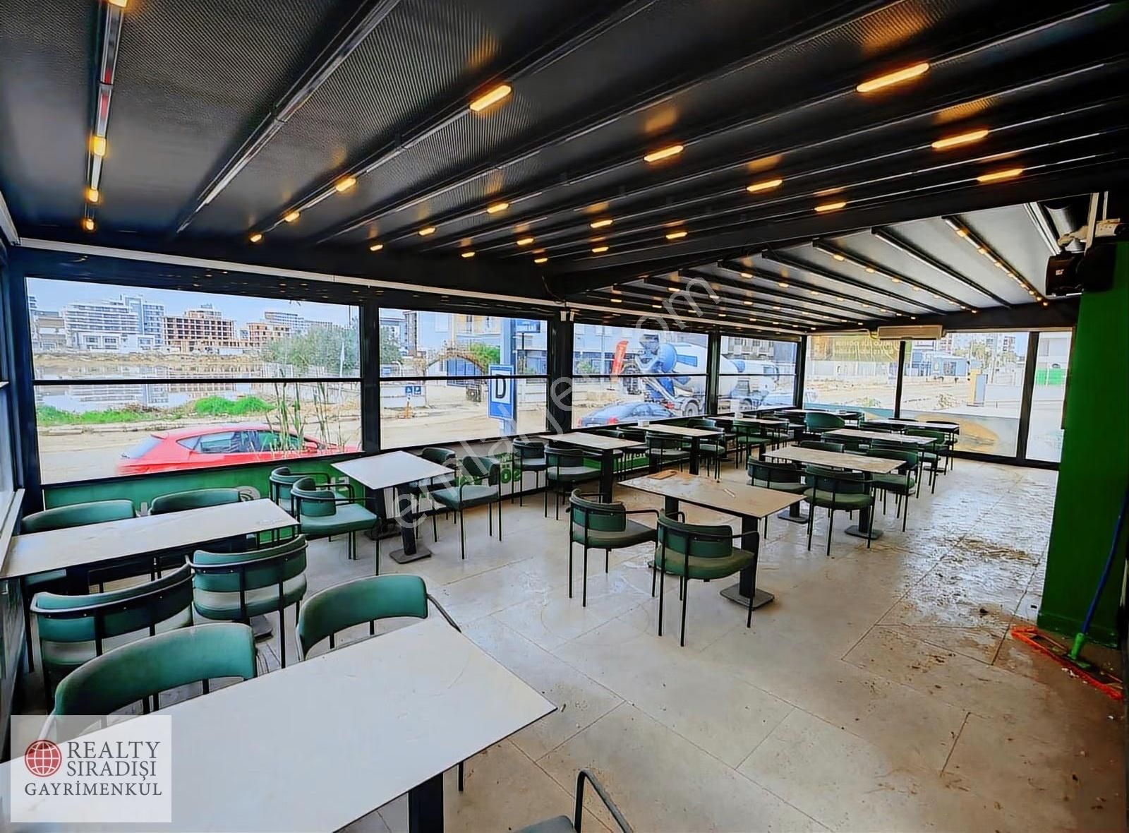 Altıntaş 40lık Yola Köşebaşı | Otoparklı | Bacalı Kiralık Dükkan - Görsel 11