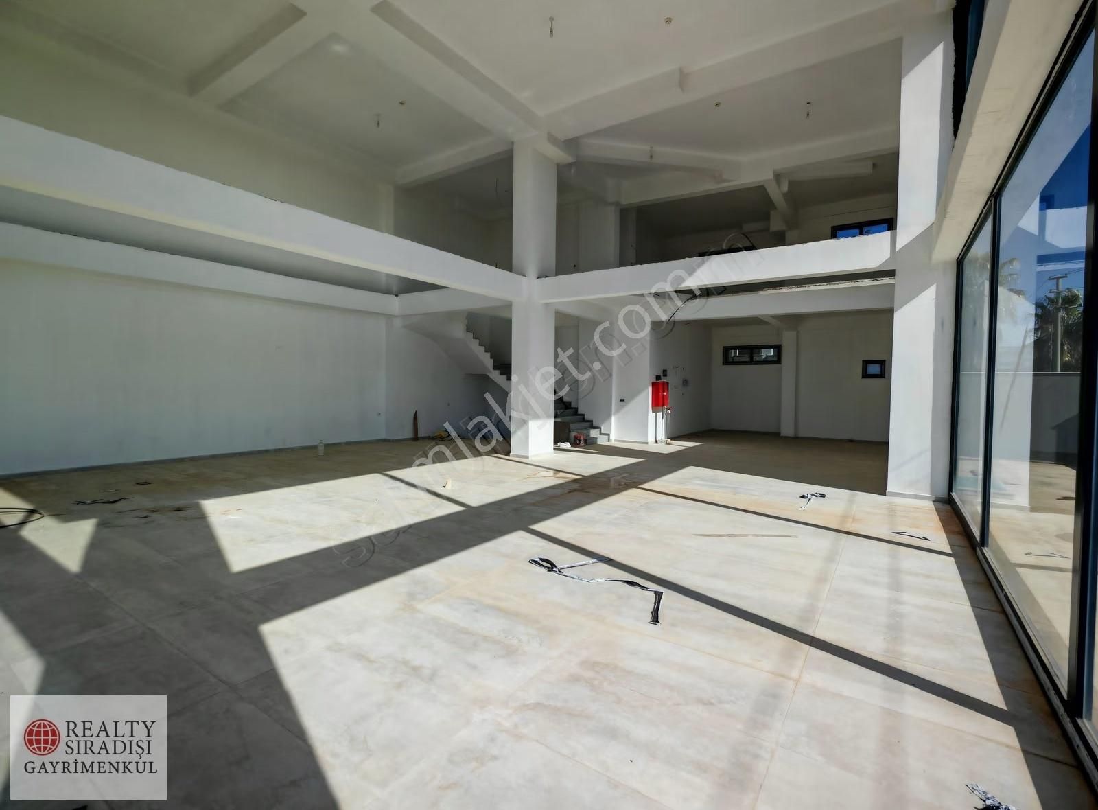 Altıntaş'ta Kardeşkentler 2 30 Luk Yolun Ortasında 750 M2 Dükkan - Görsel 11