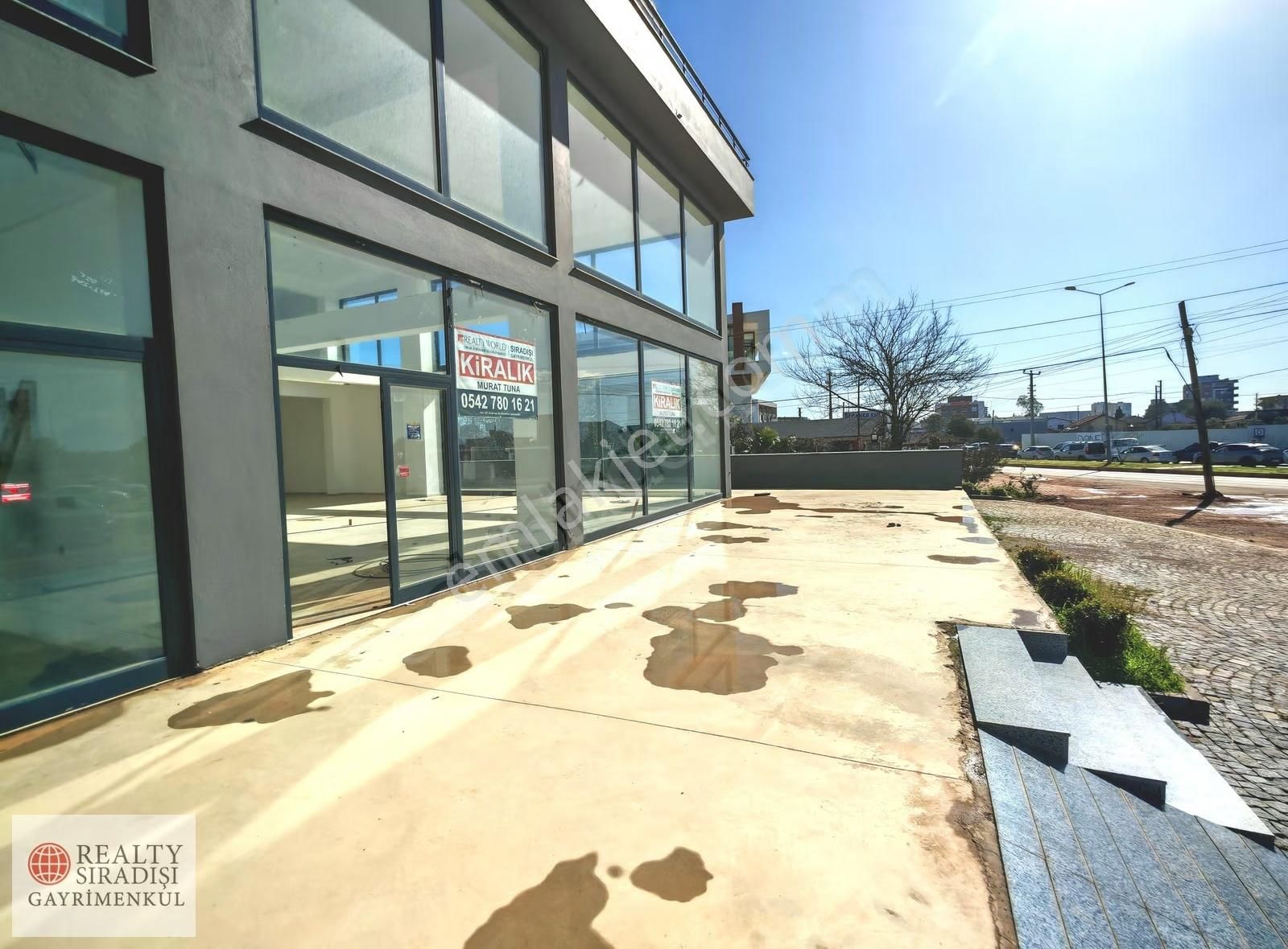 Altıntaş'ta Kardeşkentler 2 30 Luk Yolun Ortasında 750 M2 Dükkan - Görsel 6