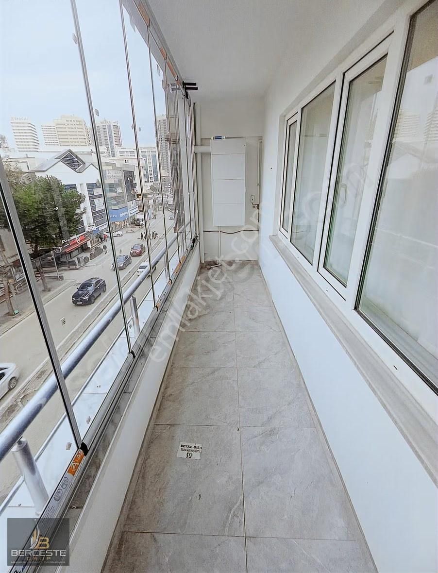 Beşevler Konak'ta Kiralık 2+1 Eşyalı Arakat Daire - Görsel 7