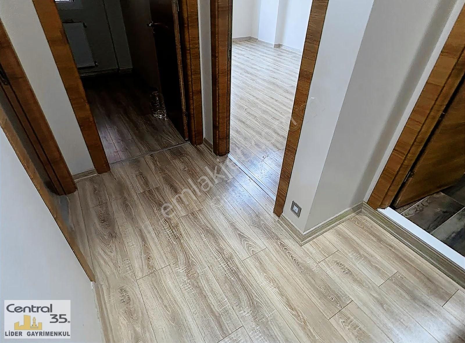 Central35 Lider'den Şirinyer 78 M2 2+1 D.gaz Asansör Arakat - Görsel 17