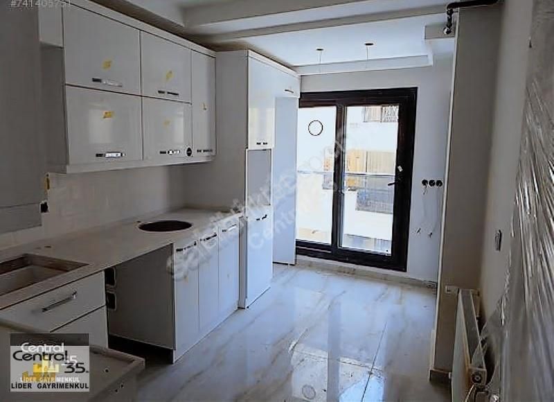 Central35 Lider Menderes Mh Brüt 90m2 2+1 Asansör D.gaz Kiracılı - Görsel 9