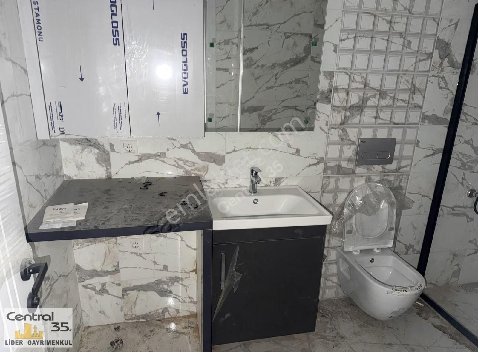 Central35 Koşu İzban Yanı 47m2- 1+1 Asansör D.gaz Sıfır - Görsel 18