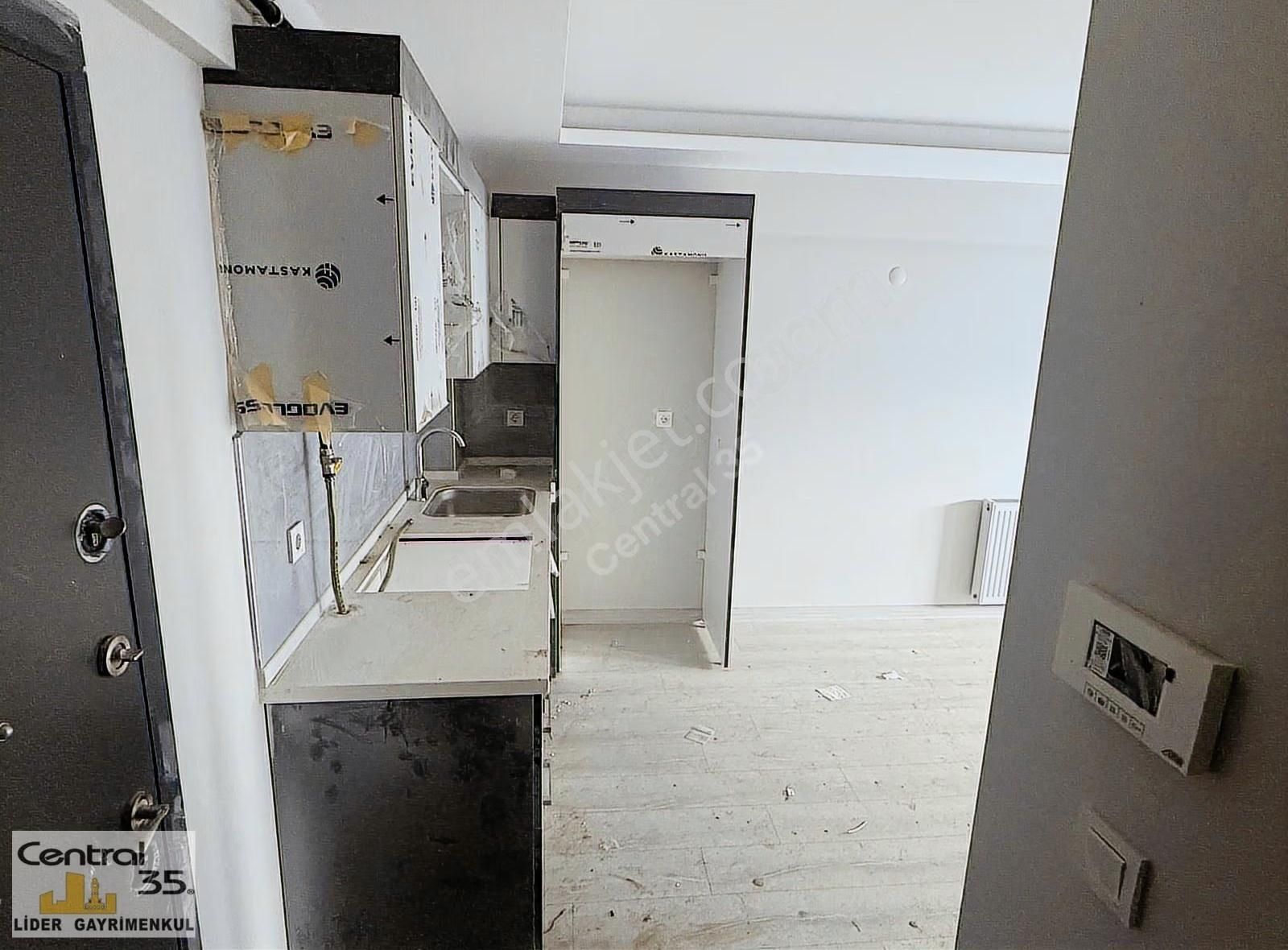 Central35 Koşu İzban Yanı 47m2- 1+1 Asansör D.gaz Sıfır - Görsel 7