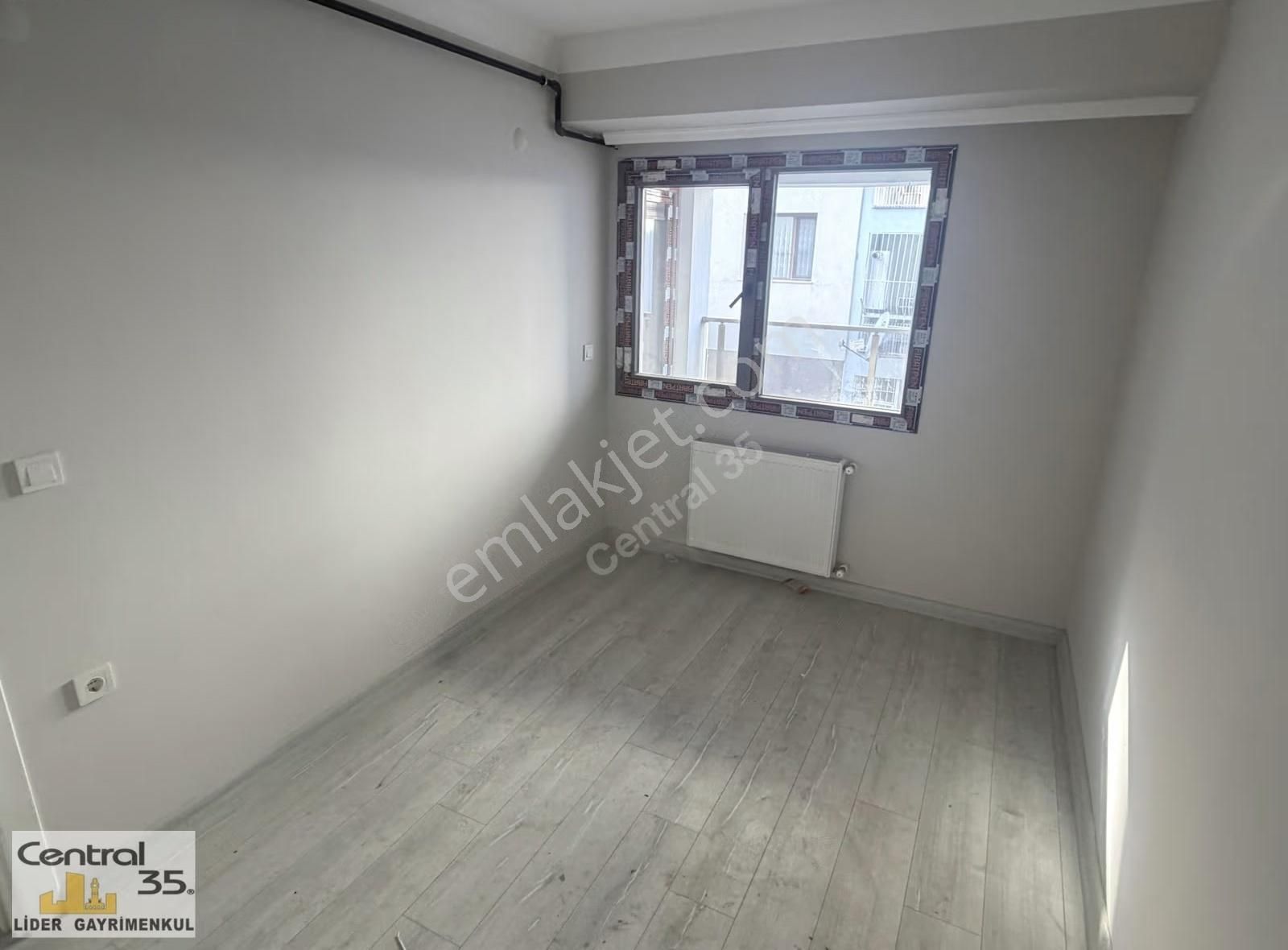 Central35 Koşu İzban Yanı 47m2- 1+1 Asansör D.gaz Sıfır - Görsel 15