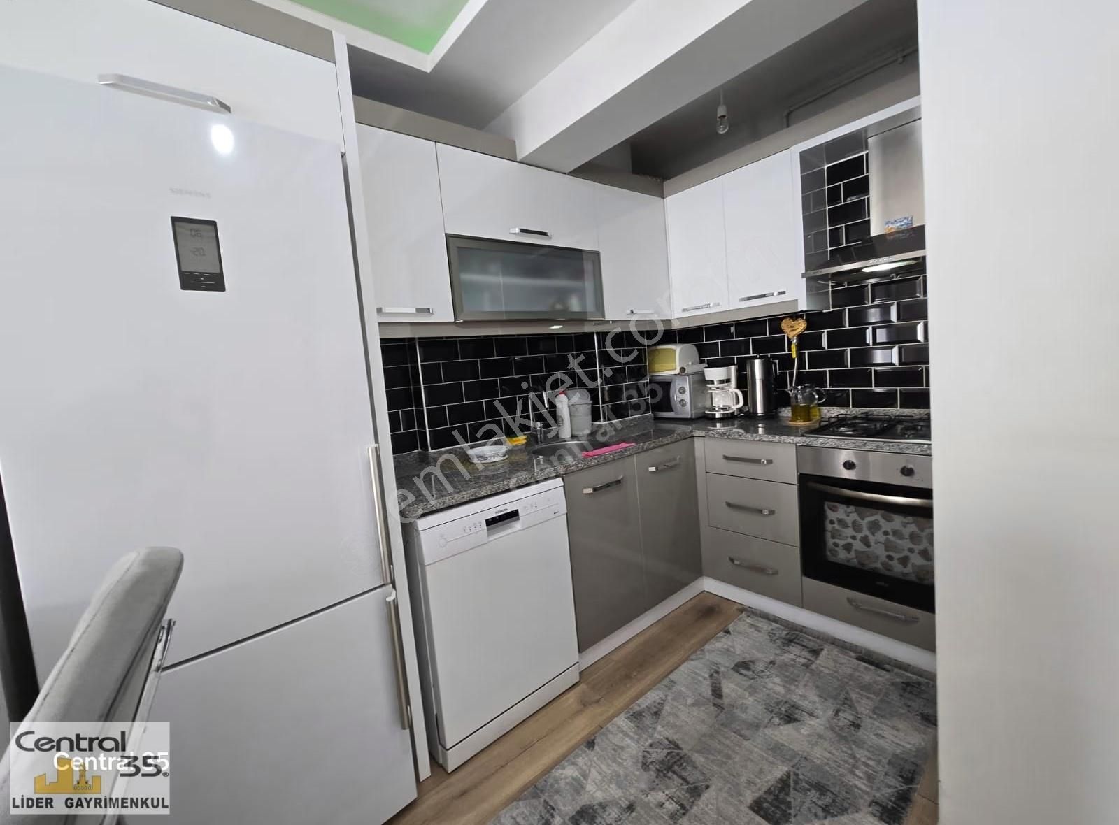 Central 35 Hürriyet Mh 2+1 93m2 Dgaz Cam Balkon - Görsel 8