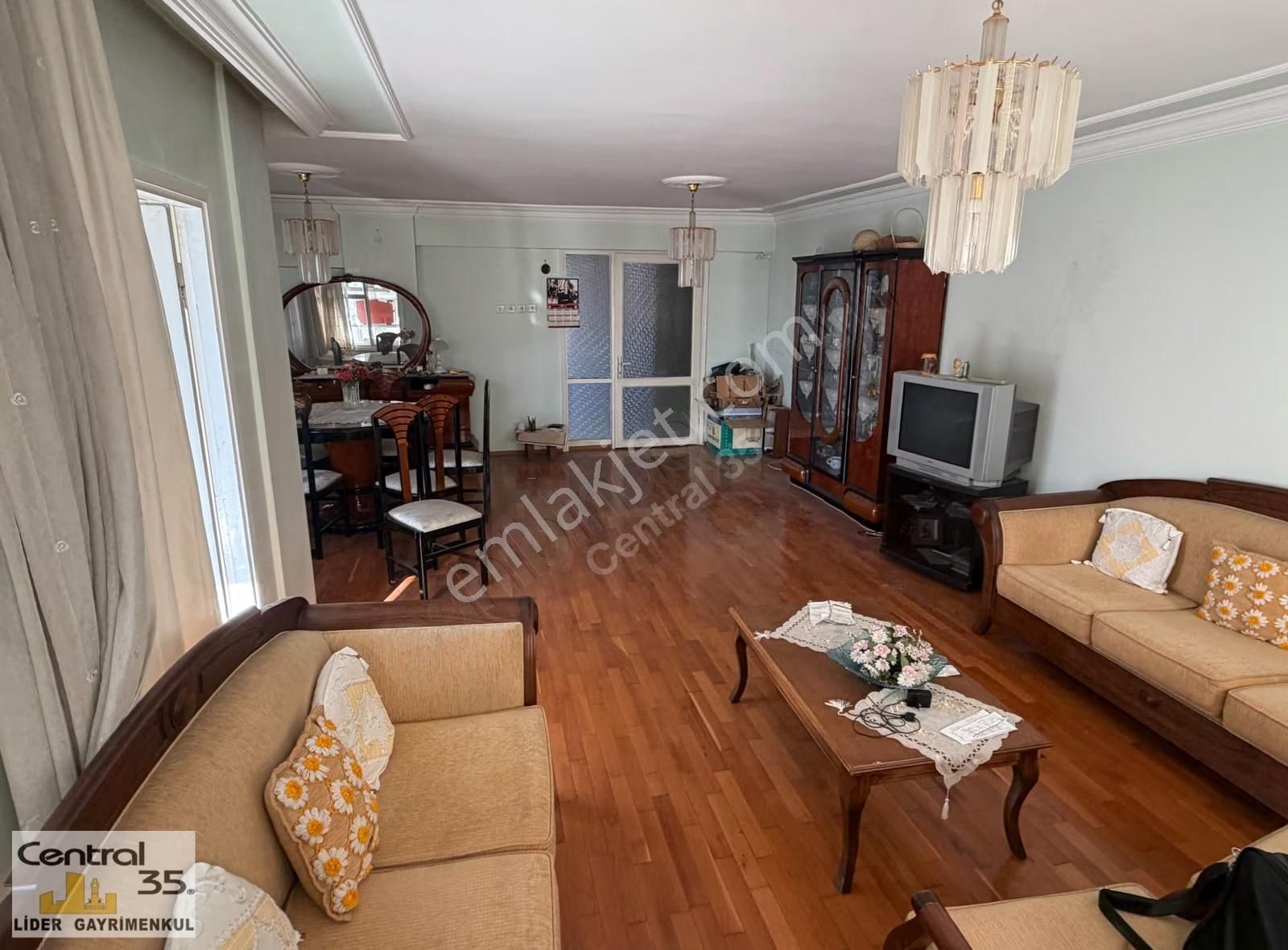 Central 35 Üçkuyular 125 M2 3+1 Arakat Merkezi Isıtma 3 Cephe - Görsel 14