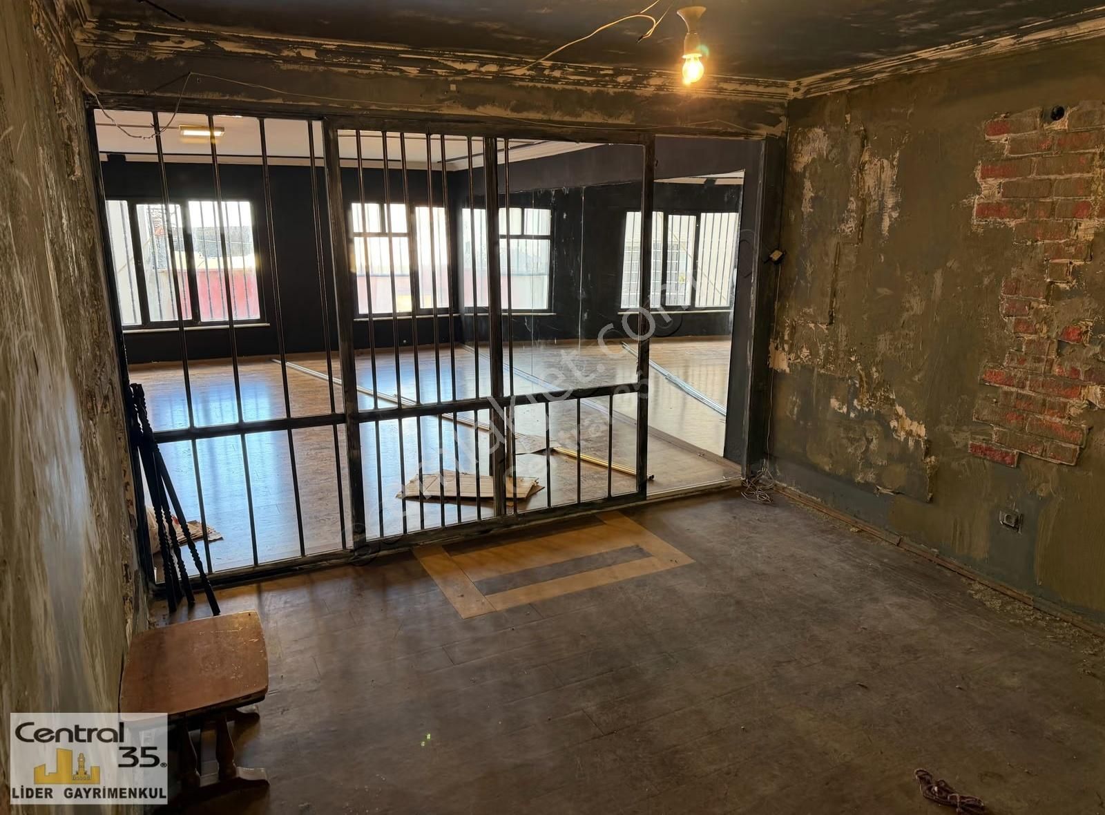 Central 35 Lider'den Alsancak 140 M2 Kiralık Ofis Katı - Görsel 18