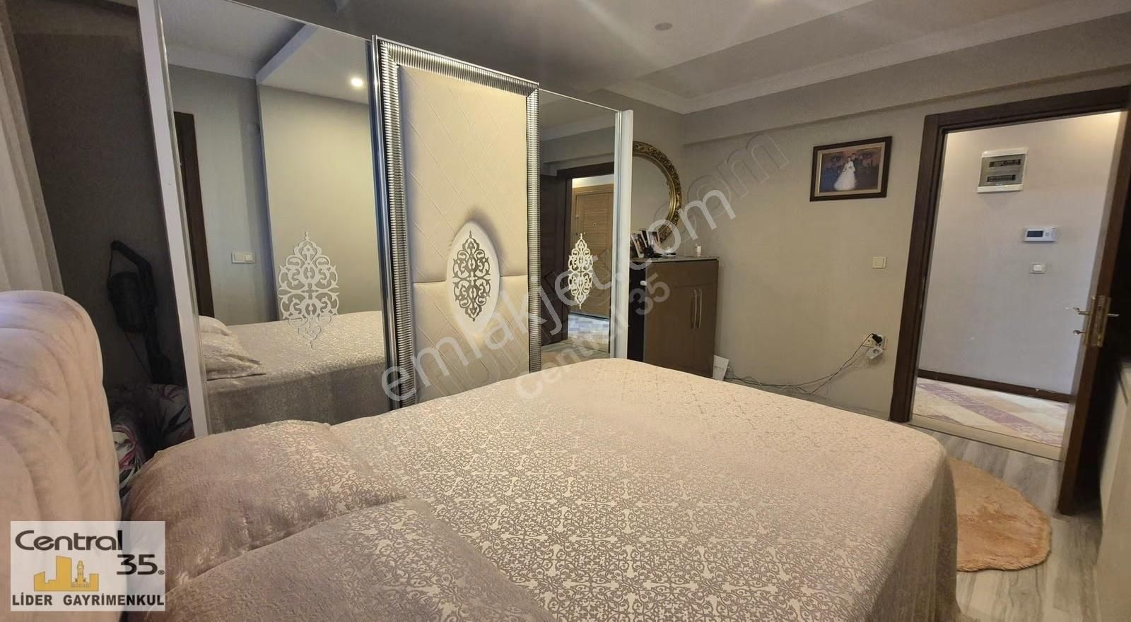 Central 35 Çiğli Esentepe Mh.228 M2 4+1 Teraslı Deniz Manzaralı - Görsel 11