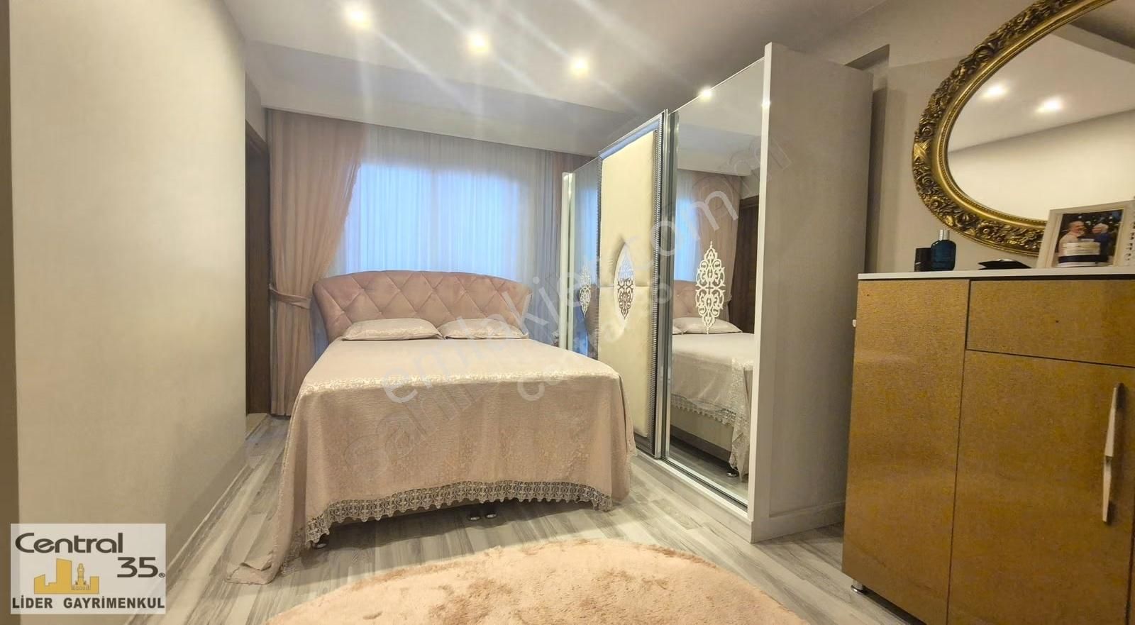 Central 35 Çiğli Esentepe Mh.228 M2 4+1 Teraslı Deniz Manzaralı - Görsel 9