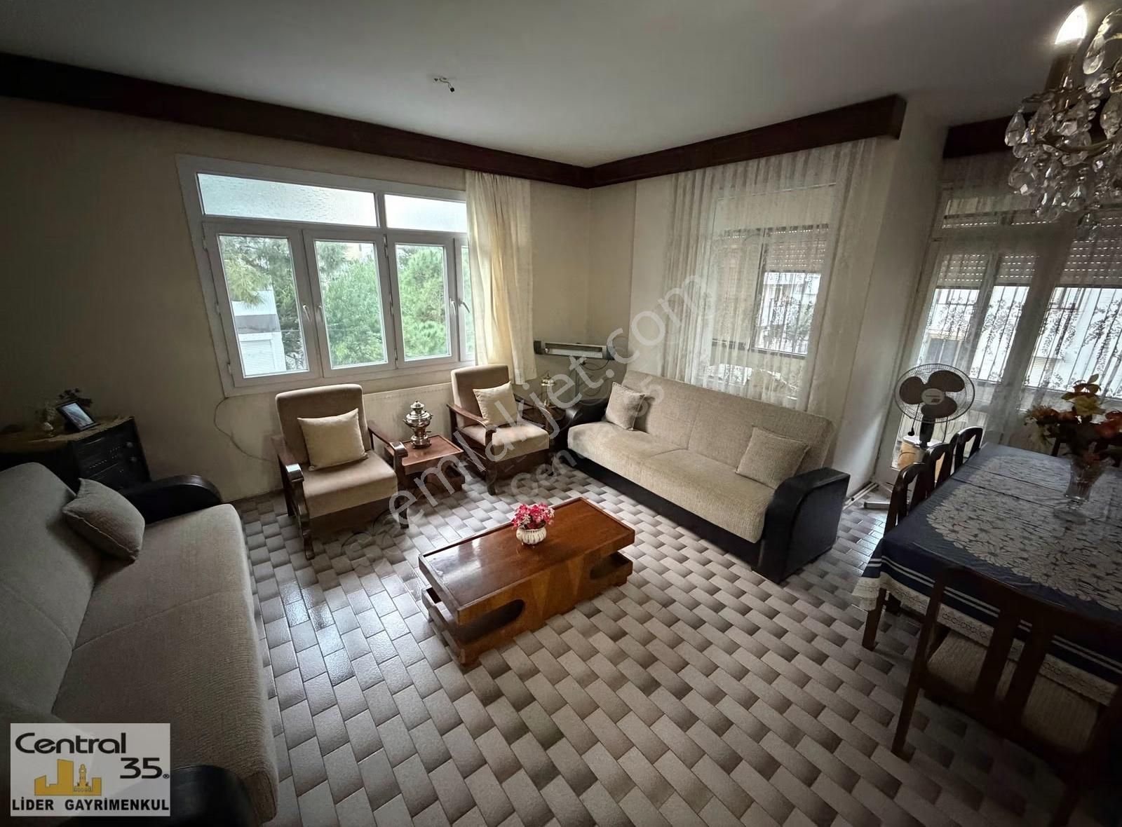 Central 35 Lider'den Menderes Mh. Arakat Dgaz Eşyalı Üç Cephe