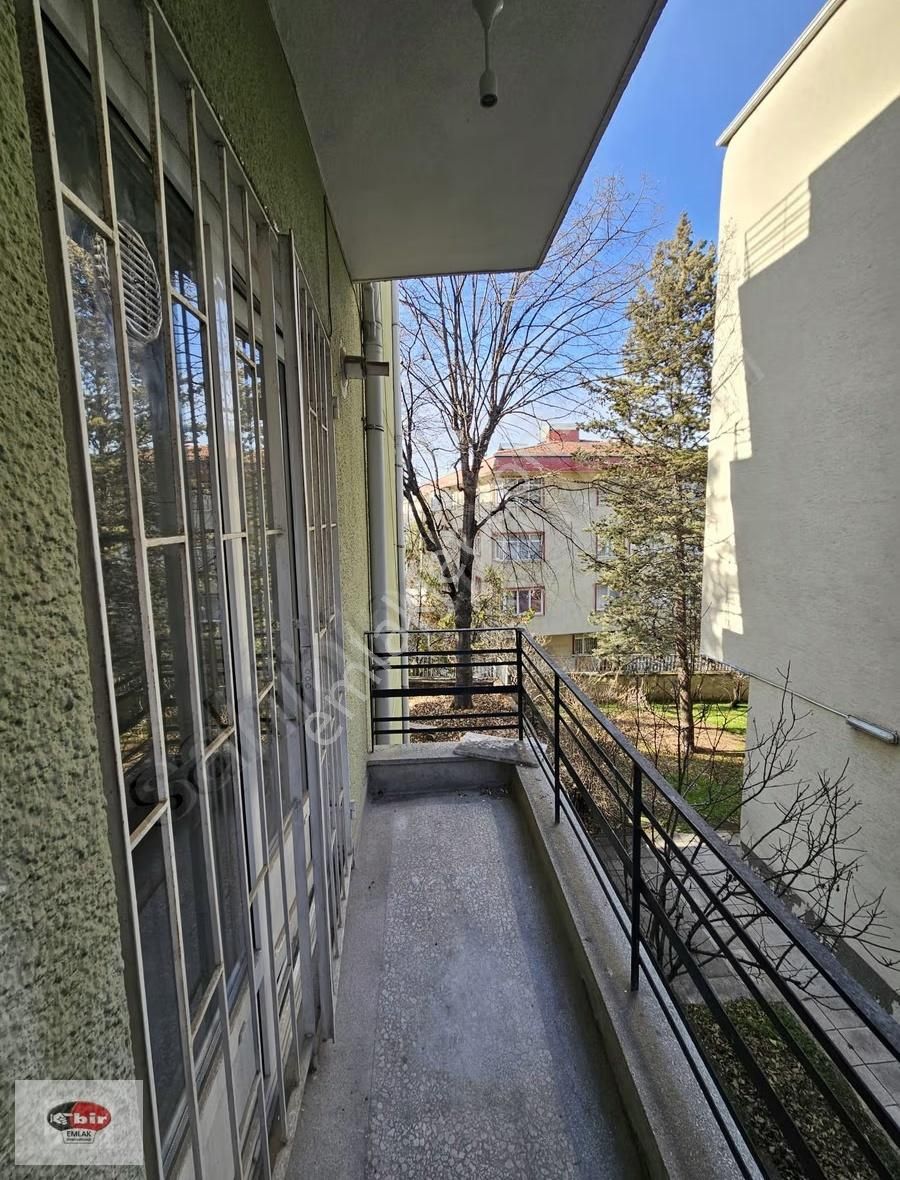 Aziziye Mahallesi Rus Elçiliği Karşısı 3+1 Kiralık Daire - Görsel 4