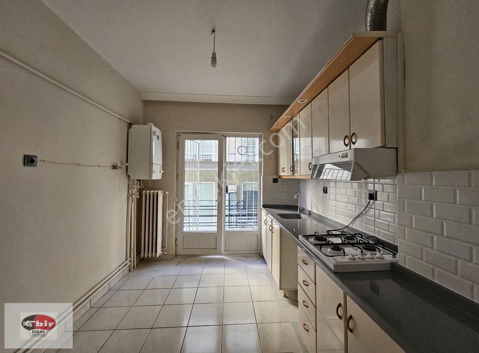 Aziziye Mahallesi Rus Elçiliği Karşısı 3+1 Kiralık Daire - Görsel 23