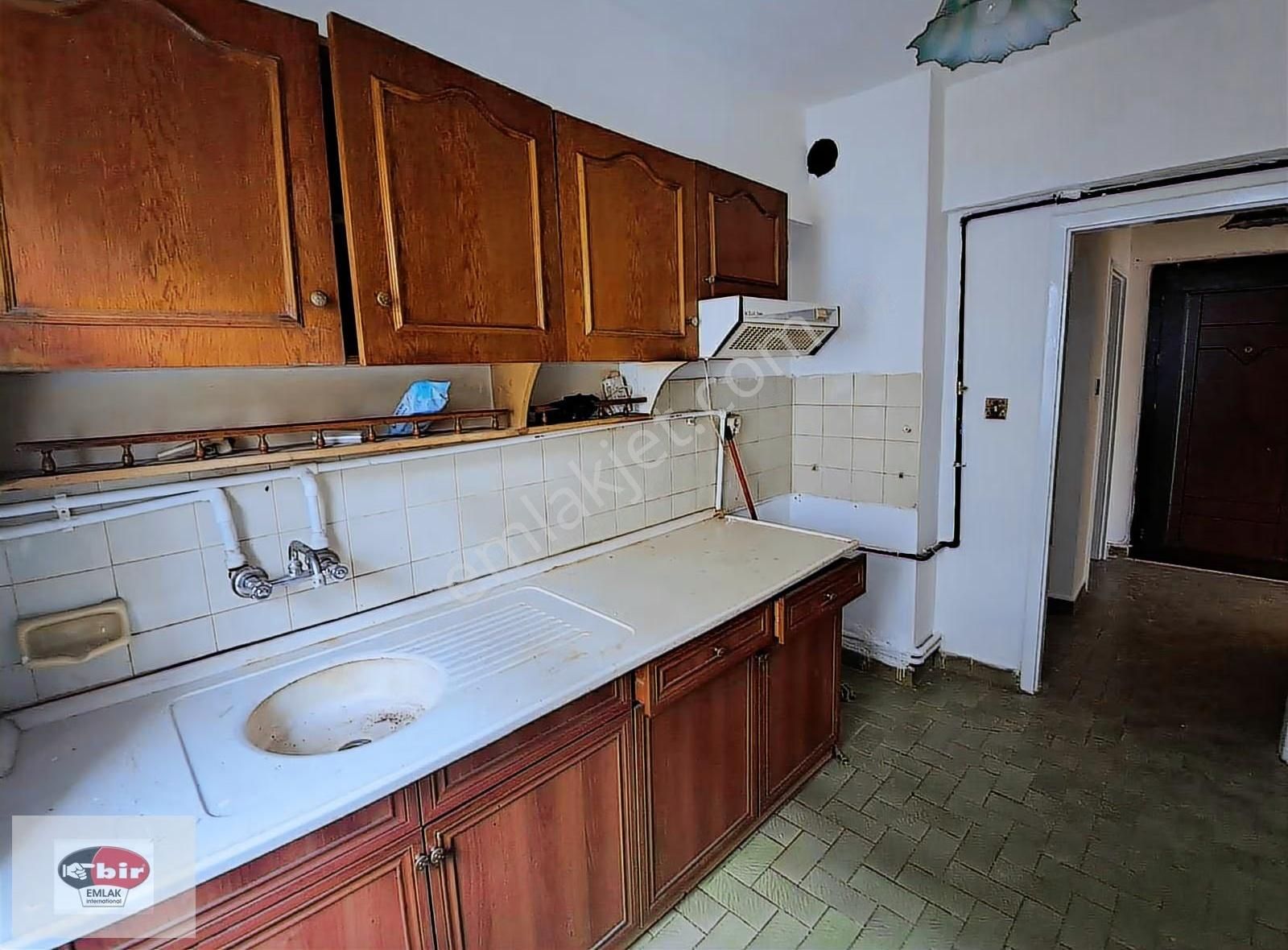 Esat Başak Sokak 3+1 Ara Kat Kiralık Daire - Görsel 25