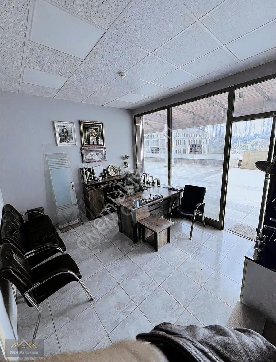 Kayaşehir Cadde Dükkanlarda Net 55 M2.satılık Dükkan - Görsel 2