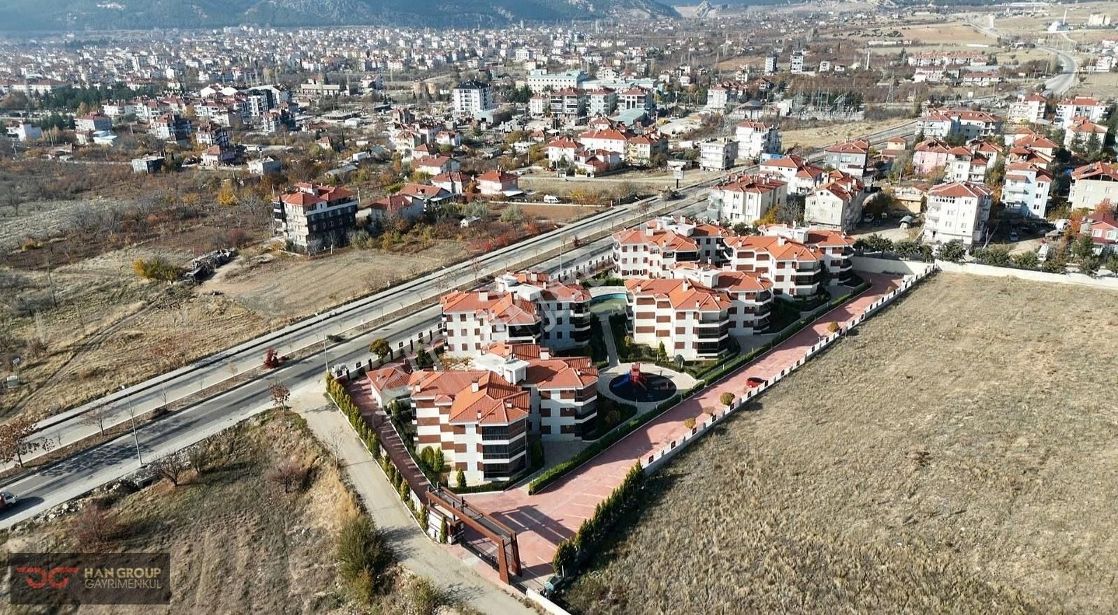 Han Gayrimenkul'den Yüzme Havuzlu Eşyalı Uygun Daire - Görsel 15