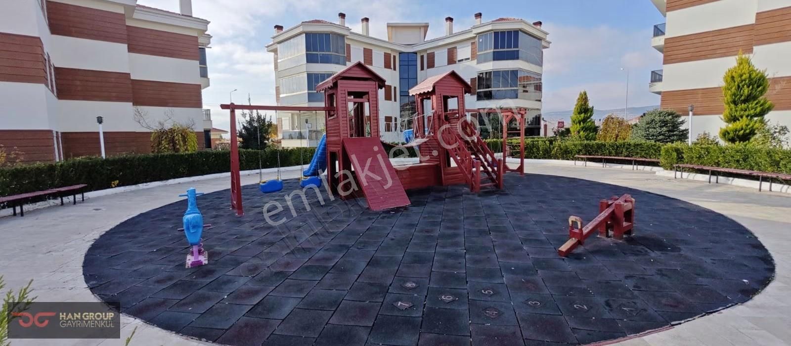 Han Gayrimenkul'den Yüzme Havuzlu Eşyalı Uygun Daire - Görsel 6