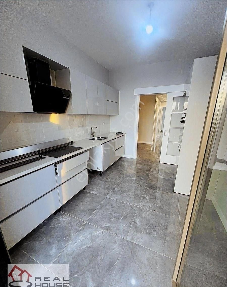 Siltaş Panorama Kiralık Sıfır 3,5+1 Deniz Manzaralı Daire - Görsel 12