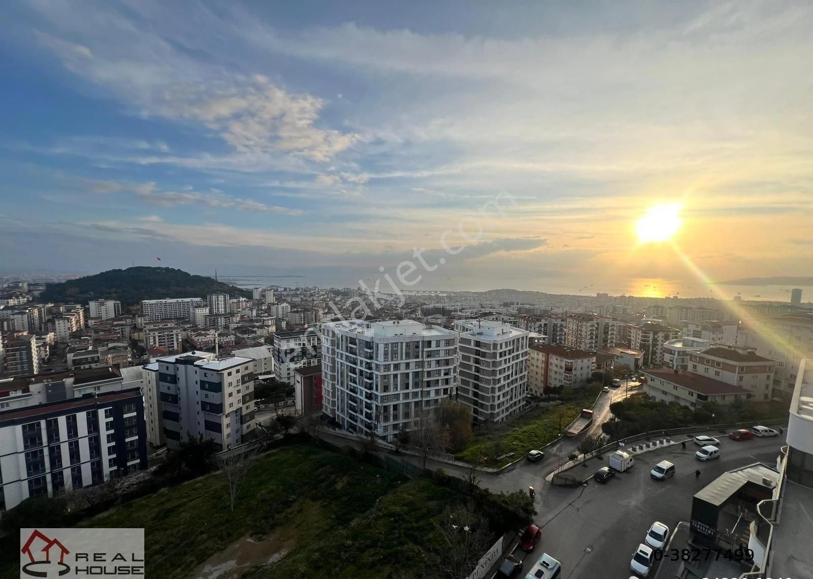 Siltaş Panorama Müstakil Havuzlu-teraslı-deniz Manzaralı Kiralık - Görsel 8