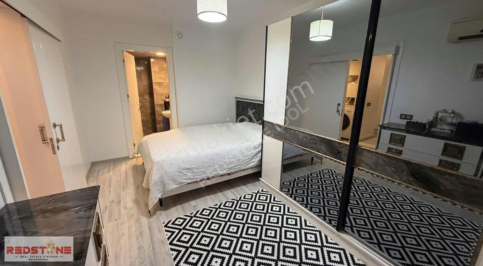 Gümüşler Bulvarında Vadi Konutlarında Havuzlu Satılık 3+1 Daire - Görsel 15