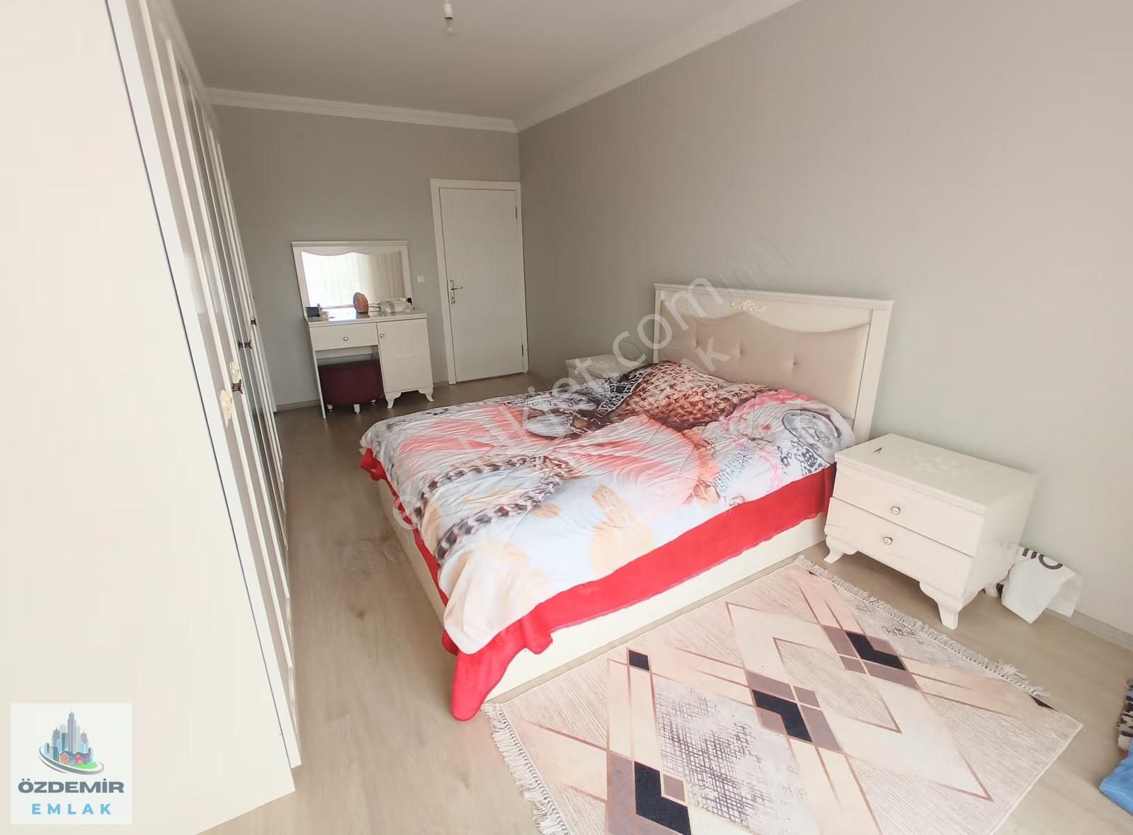 Özdemir Emlak'tan Site İçerisinde Kuruş Masrafsız Yapılı 3+1!!!! - Görsel 10