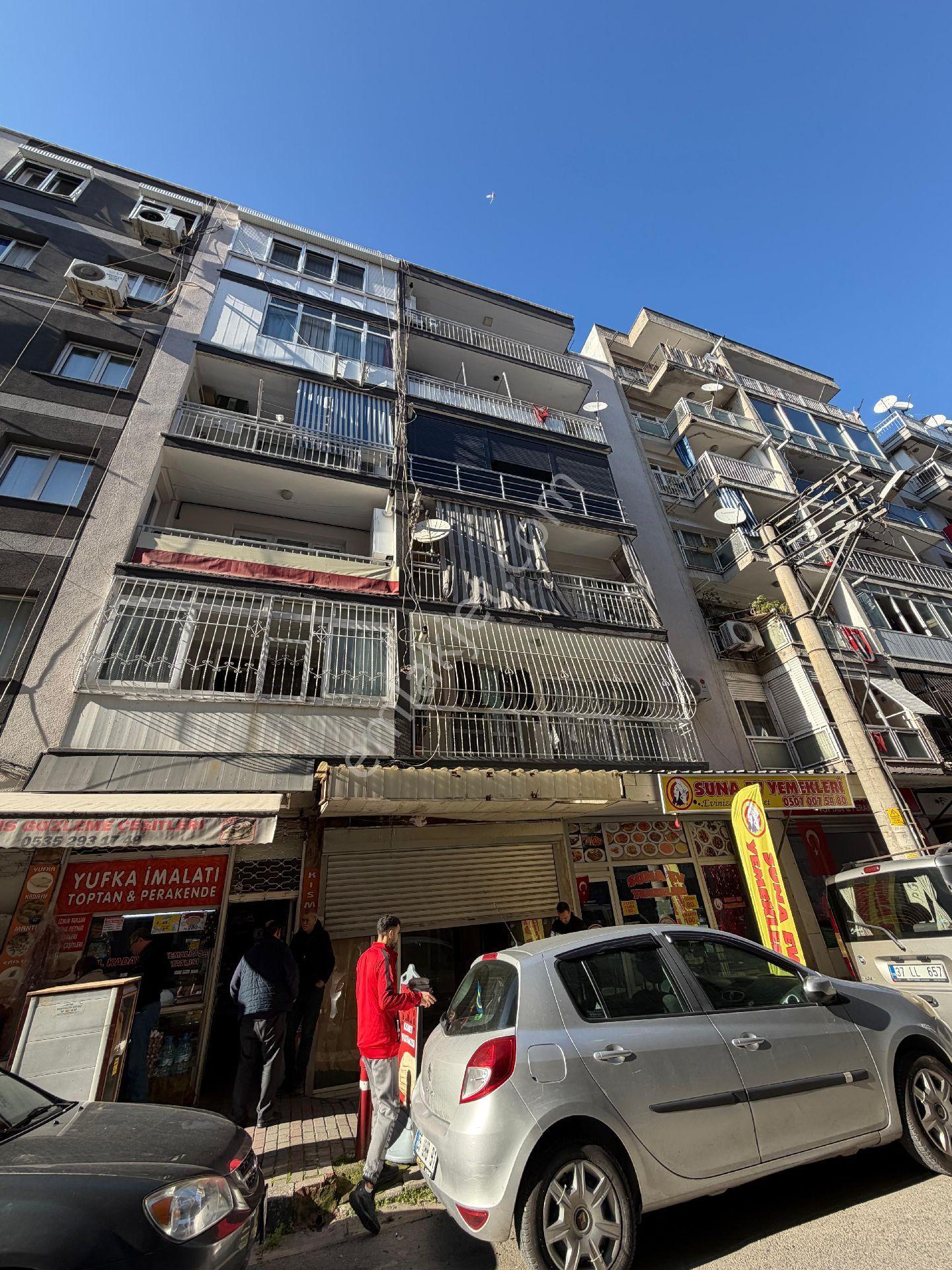 İzmir Konak Atilla Mahallesinde Satılık Dükkan - Görsel 27