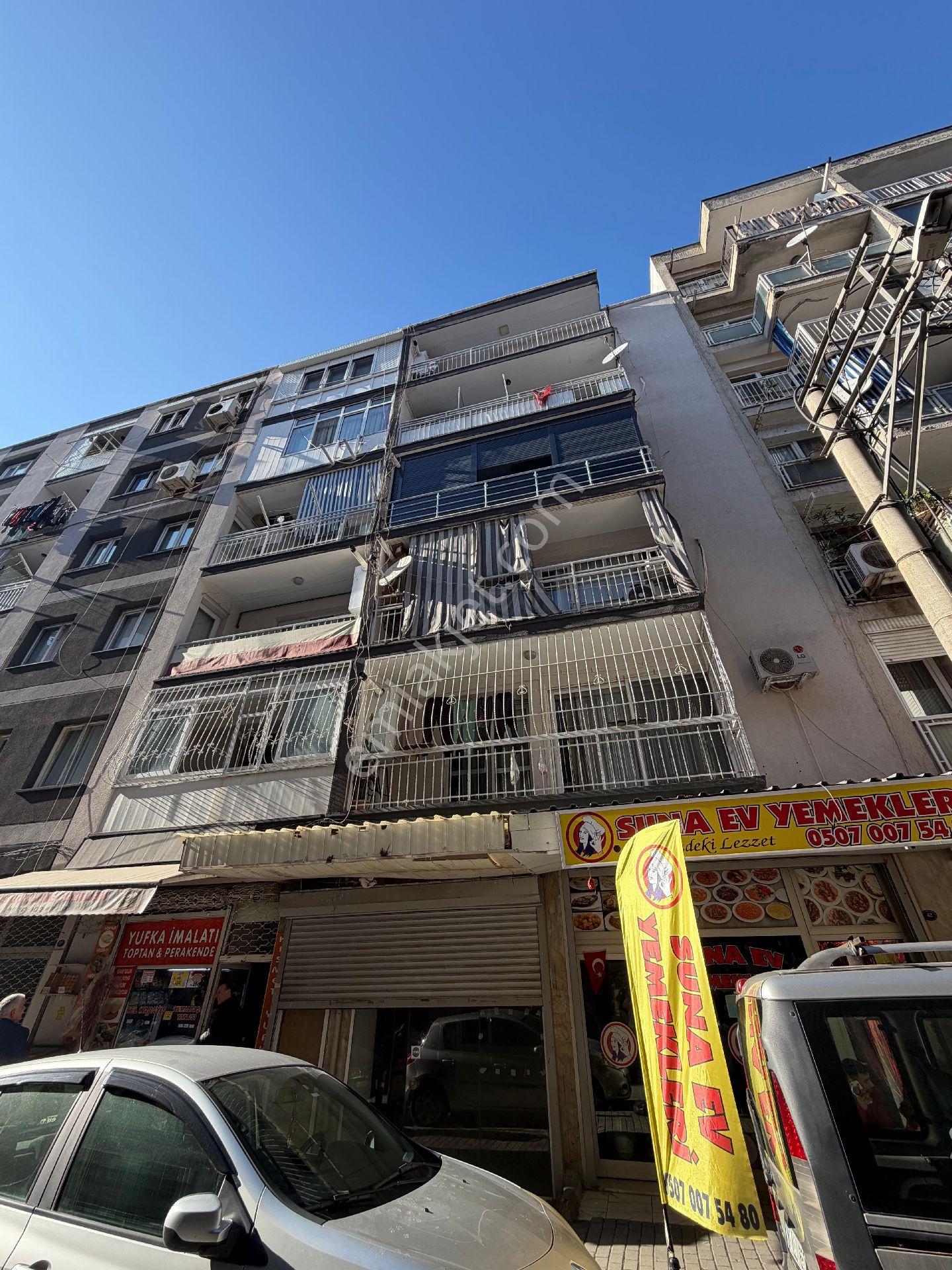 İzmir Konak Atilla Mahallesinde Satılık Dükkan - Görsel 32