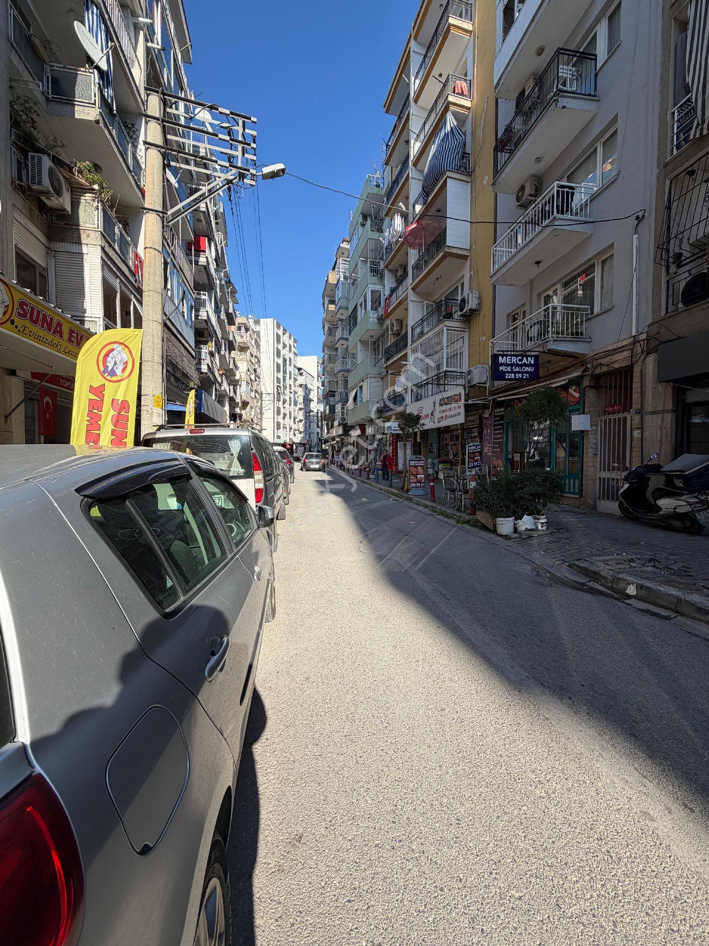 İzmir Konak Atilla Mahallesinde Satılık Dükkan - Görsel 23