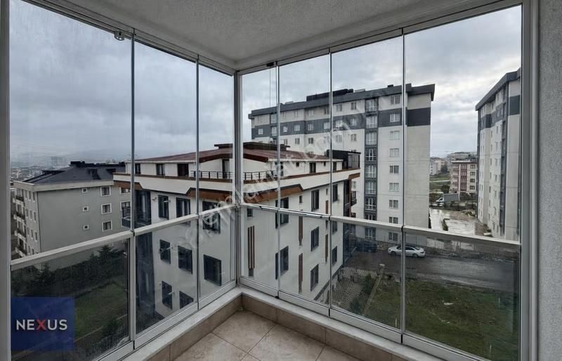 Metroya Yakın Konumda Geniş Kiralık 2+1 Daire Kapalı Balkonlu - Görsel 3