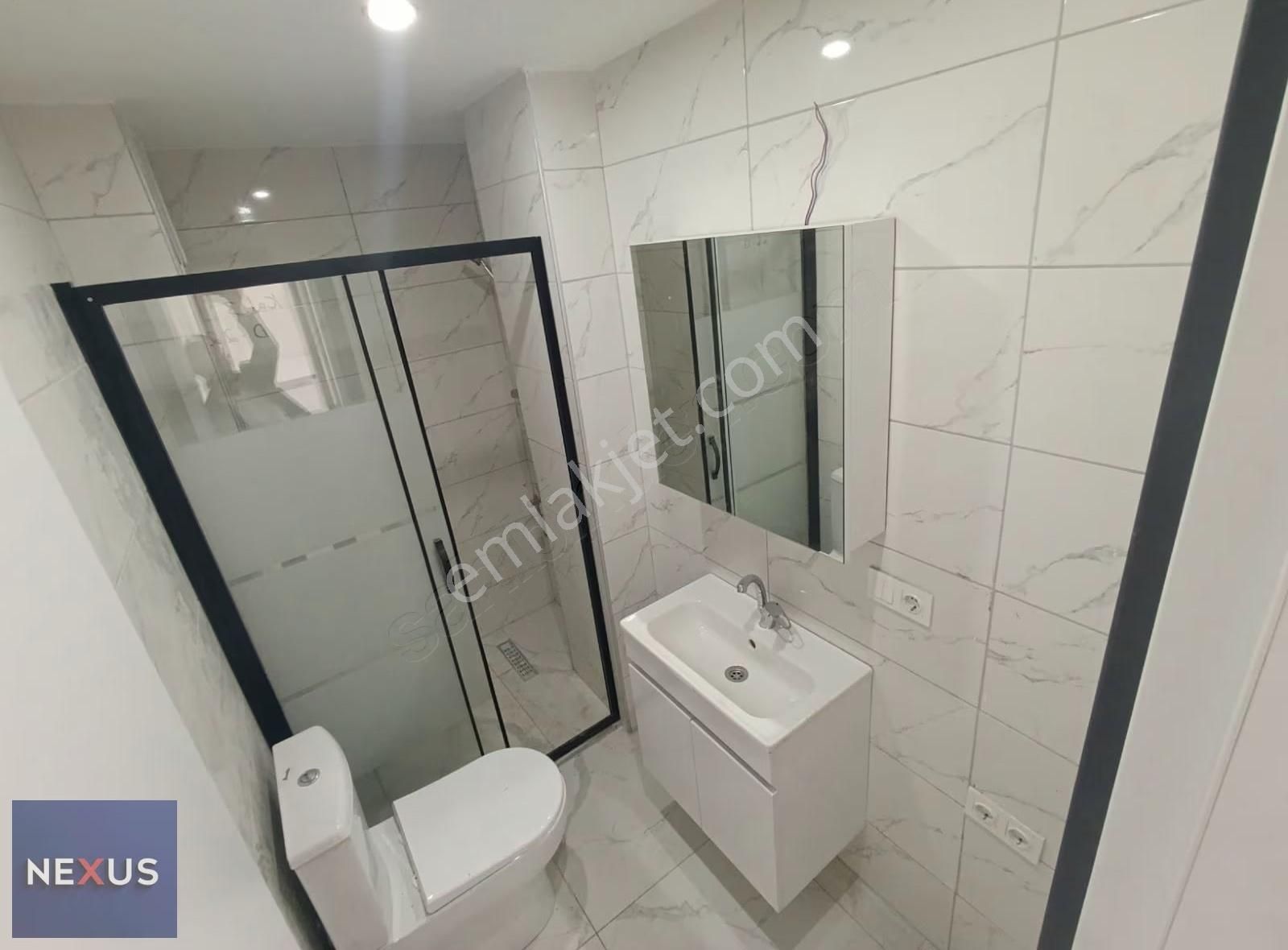 Sultanbeyli'de Butik Sitede Kiralık 2+1 Geniş Sıfır Arakat Daire - Görsel 20