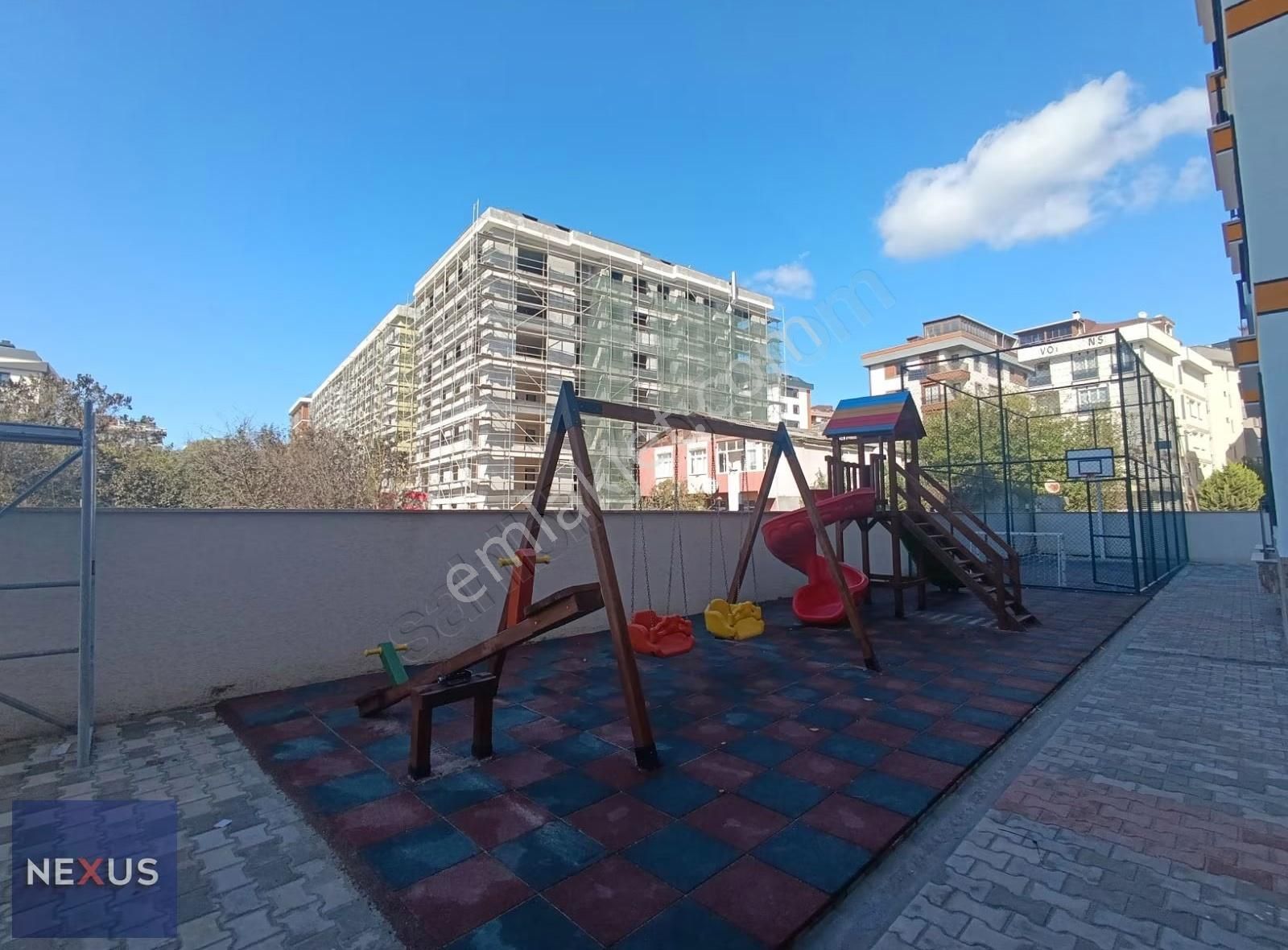 Sultanbeyli'de Butik Sitede Kiralık 2+1 Geniş Sıfır Arakat Daire - Görsel 5