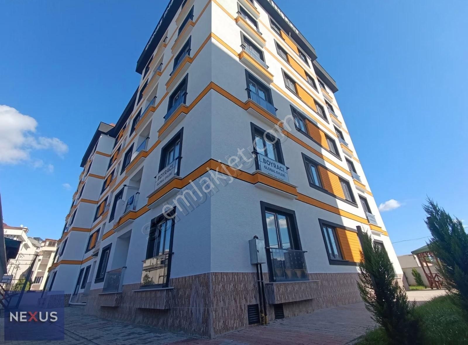 Sultanbeyli'de Butik Sitede Kiralık 2+1 Geniş Sıfır Arakat Daire - Görsel 10