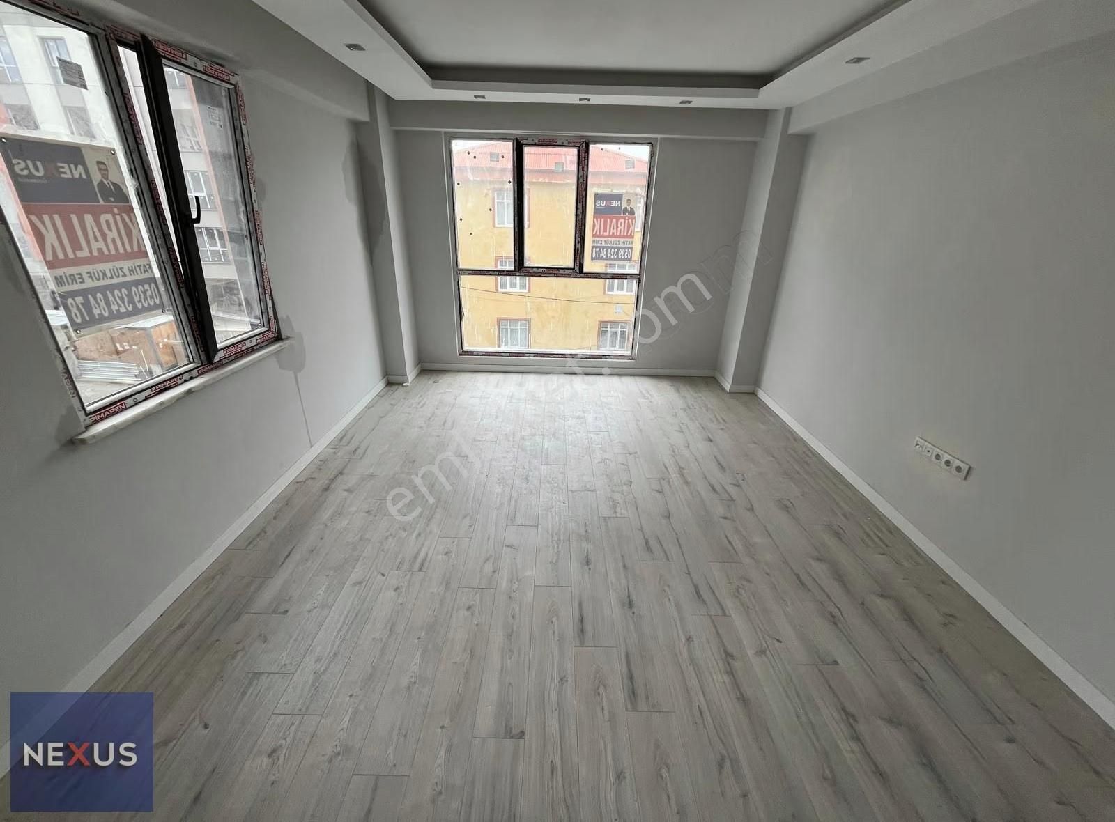 Sultanbeyli'de Butik Sitede Kiralık 3+1 Arakat Geniş Daire - Görsel 8
