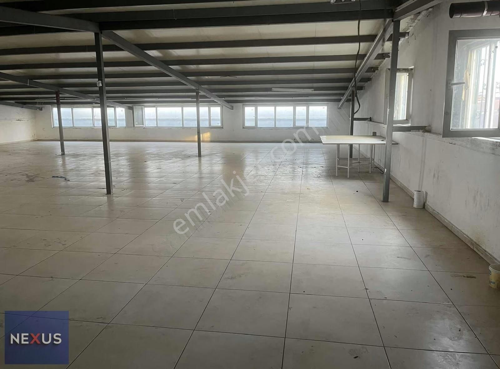 Sultanbeyli Bosna Bulvarın'da 350 M2 Kiralık İş Yeri Dükkan - Görsel 6
