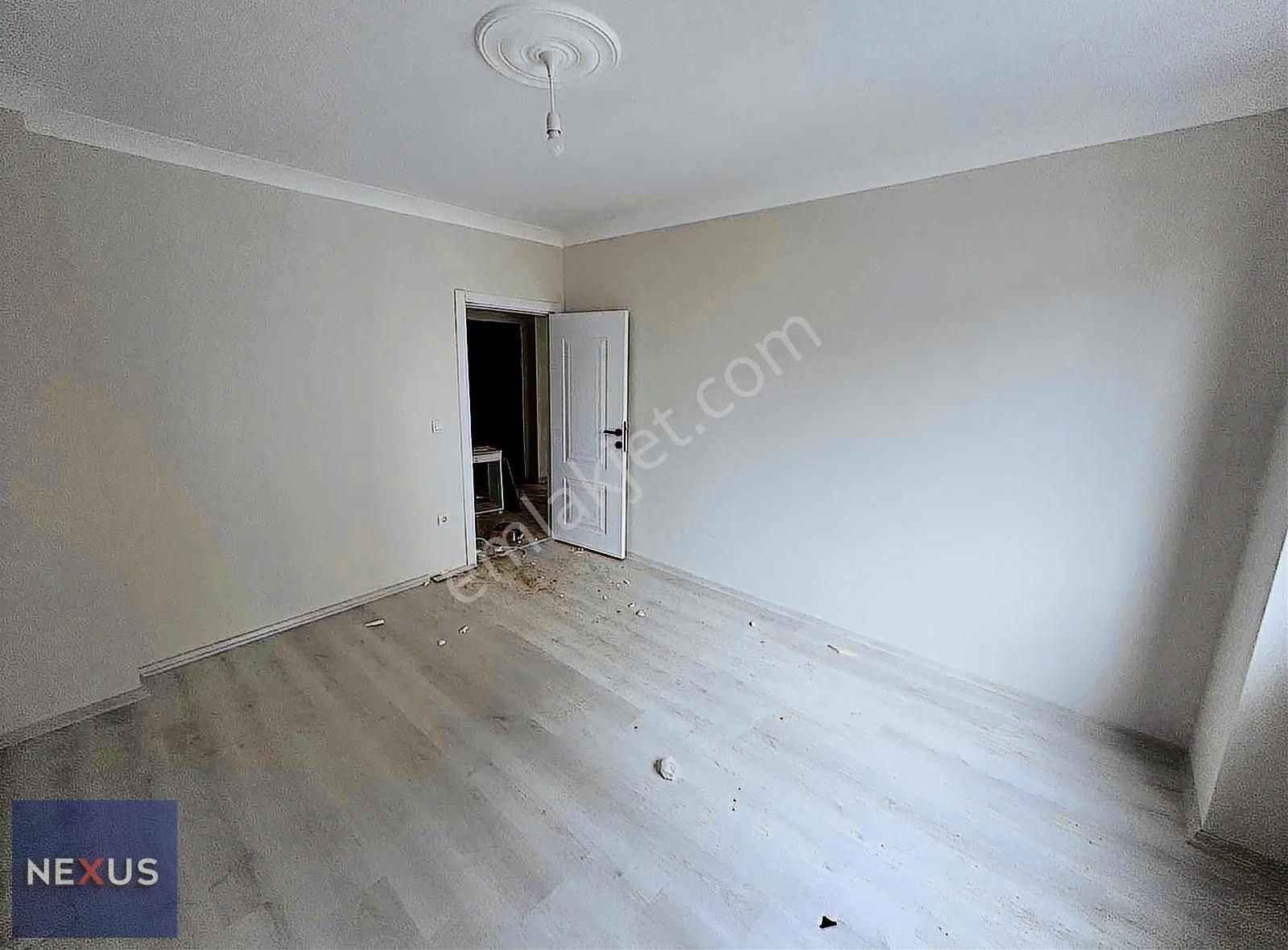 Sultanbeyli Akşemsettin Mahallesinde Satılık 3+1 Daire